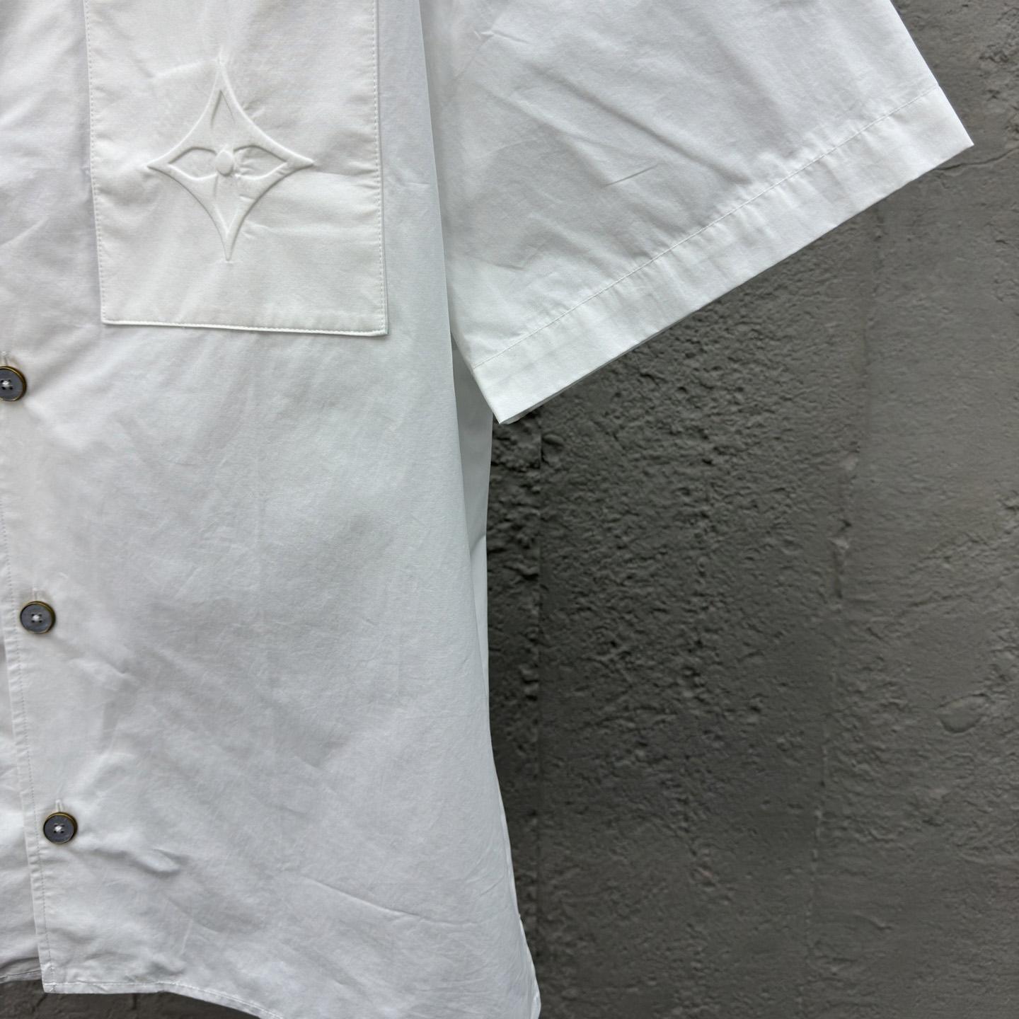 Louis Vuitton Signature Short-Sleeved Cotton Shirt   1AHCHO - FashionPlug