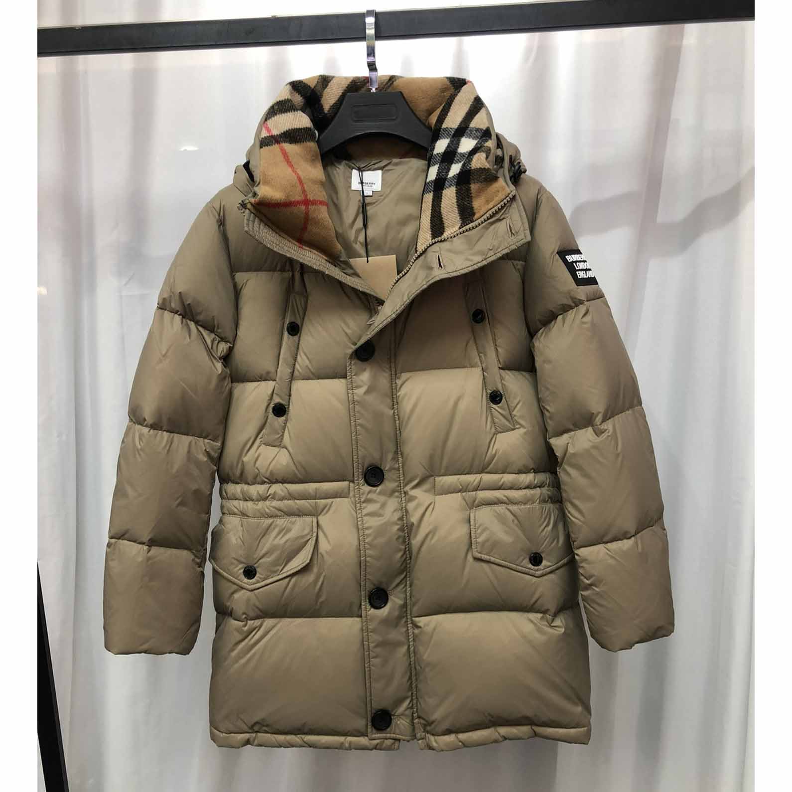 Burberry Logo Appliqué Nylon Puffer Coat yf1220(50% Off Sale) - FashionPlug