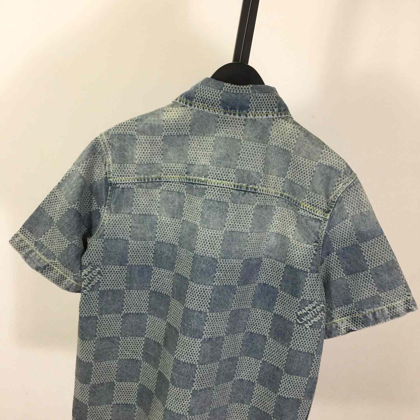 Louis Vuitton Damier 3D Light Denim Short-Sleeved Shirt   1AHVYX - FashionPlug