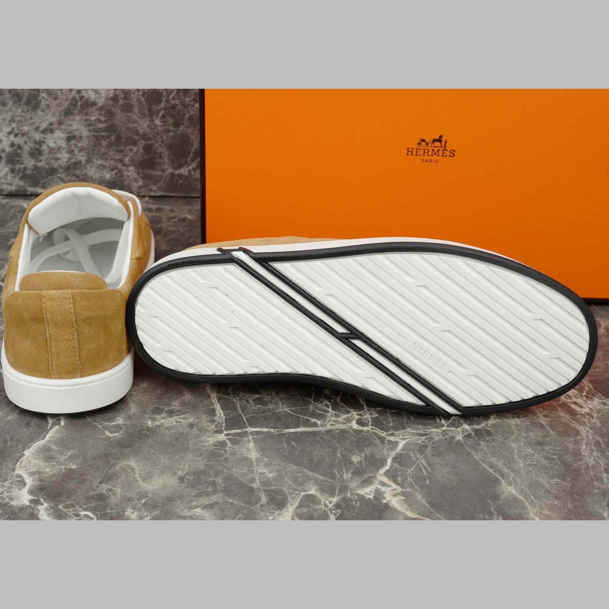 Hermes Kid Sneaker - FashionPlug