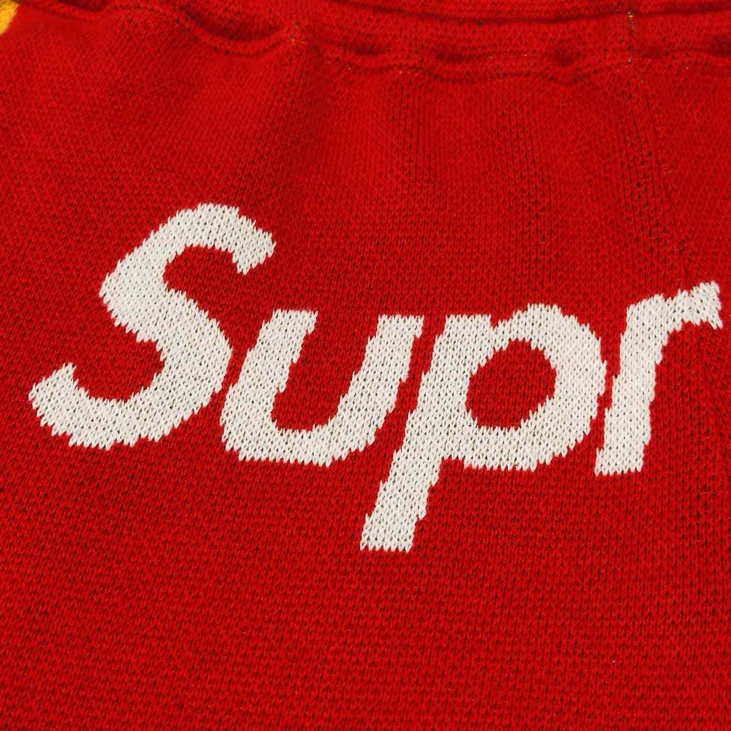 Supreme x Umbro Knit Soccer Short 'Red'  - FashionPlug