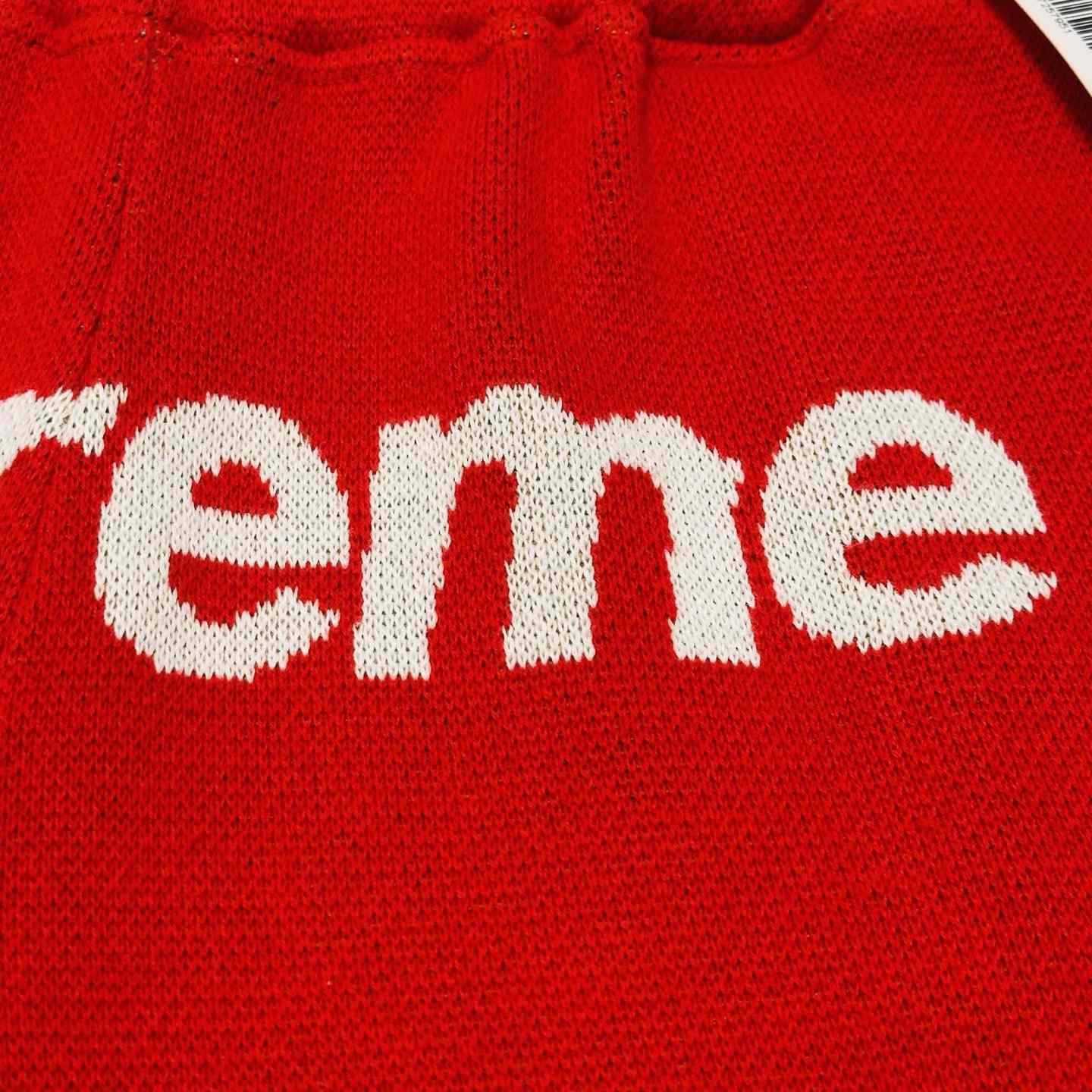 Supreme x Umbro Knit Soccer Short 'Red'  - FashionPlug