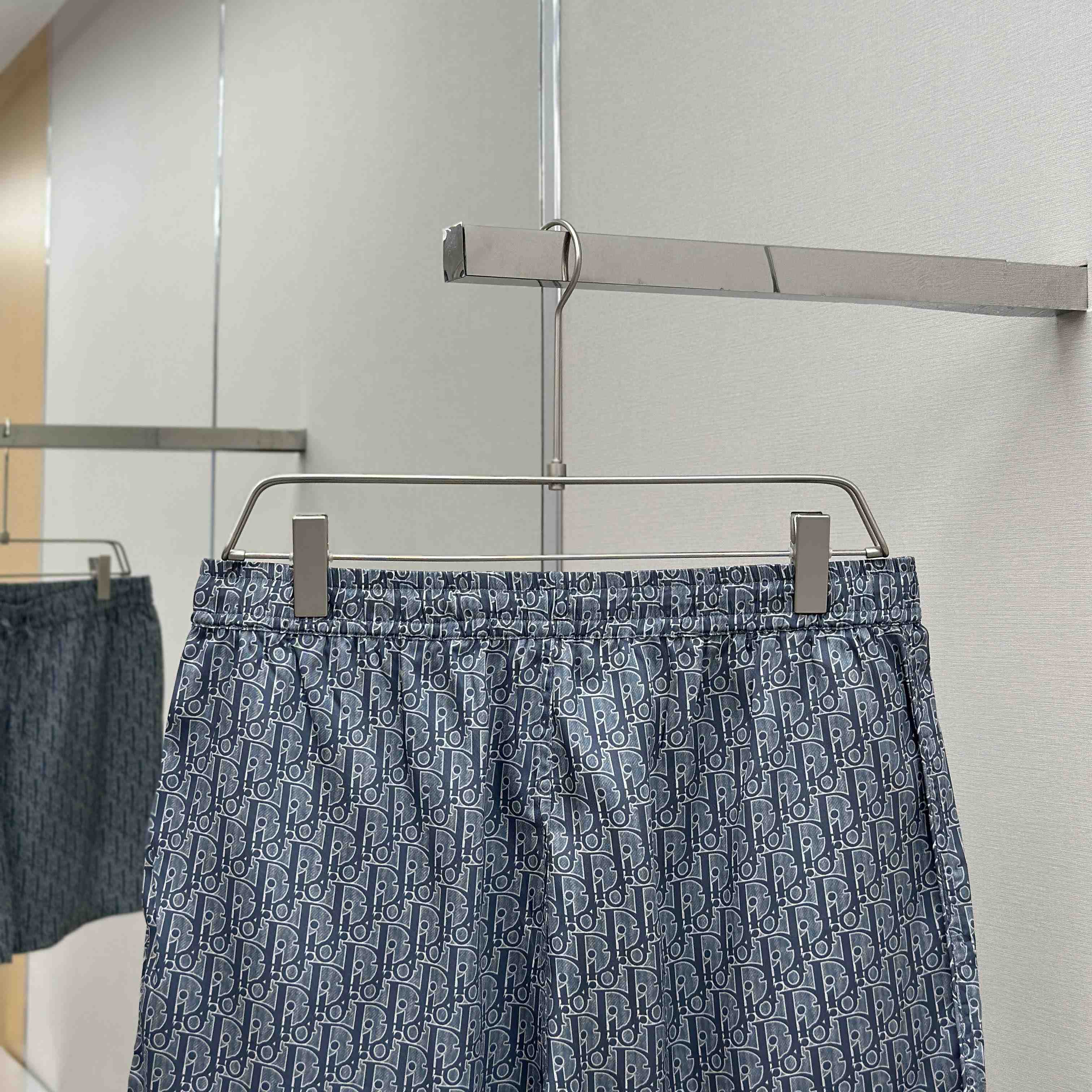 Dior Oblique Shorts - FashionPlug