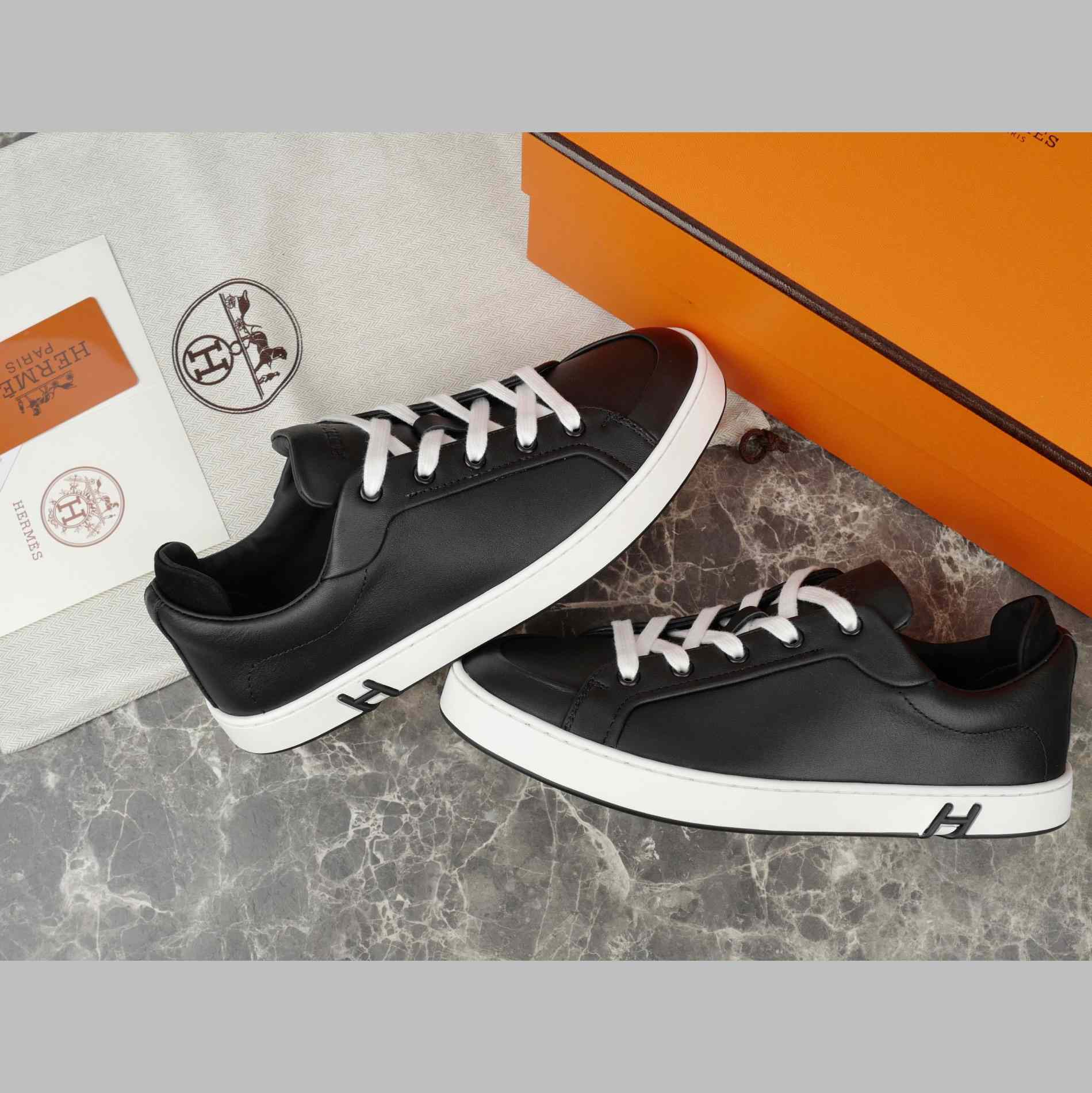 Hermes Kid Sneaker - FashionPlug