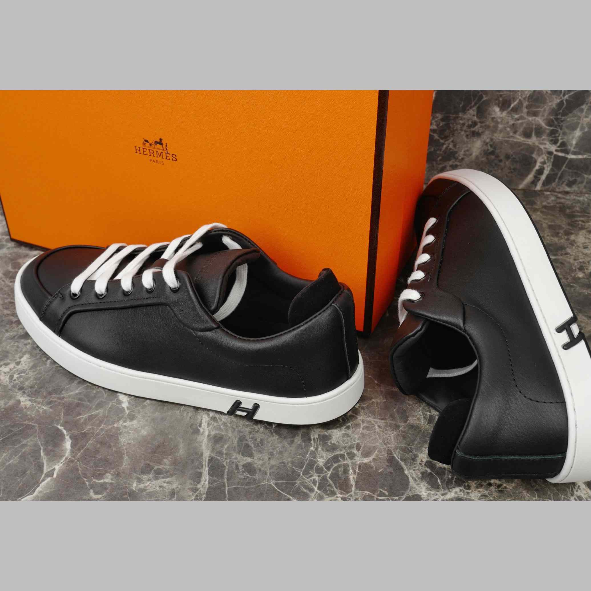 Hermes Kid Sneaker - FashionPlug