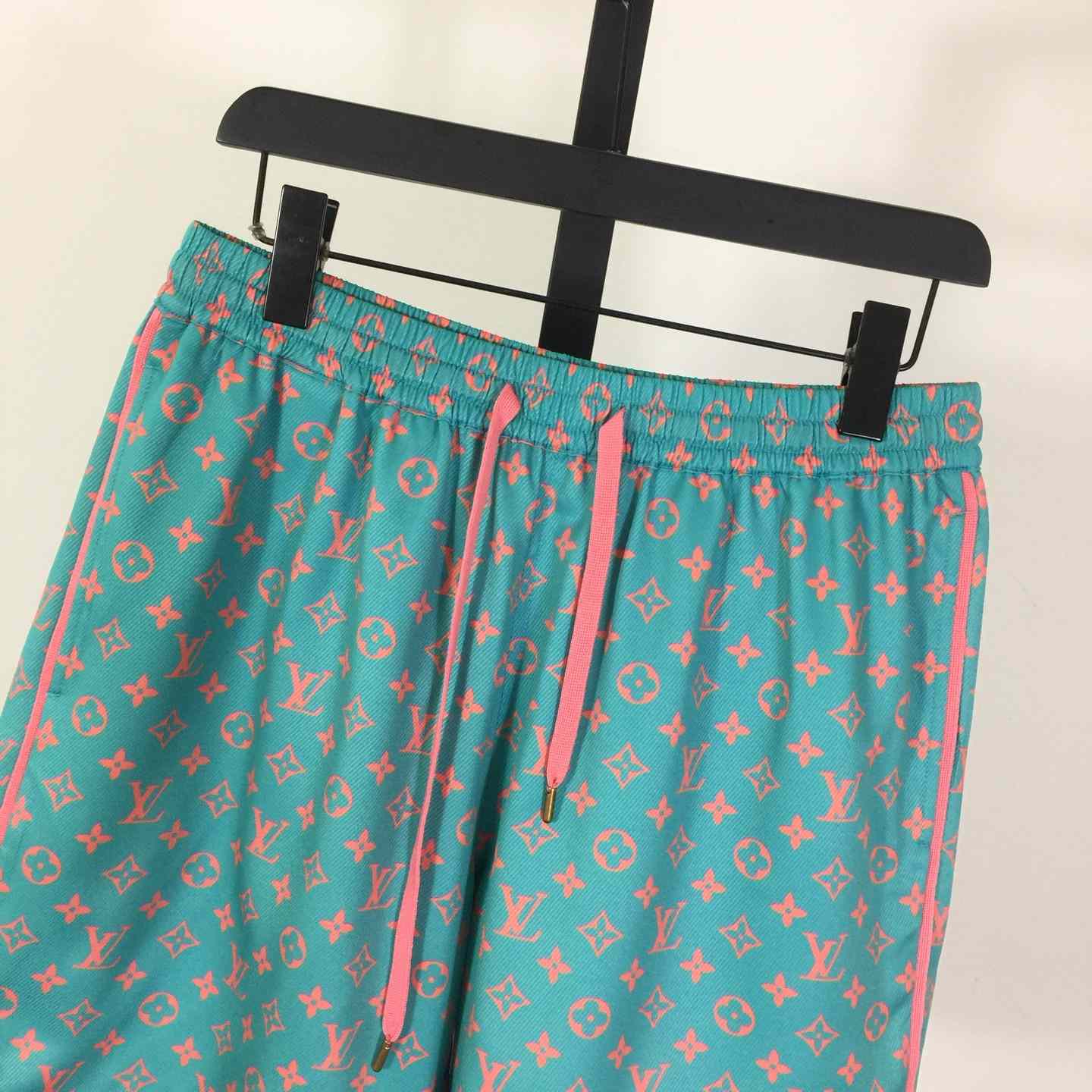 Louis Vuitton Monogram Silk Shorts   1AHVQI - FashionPlug