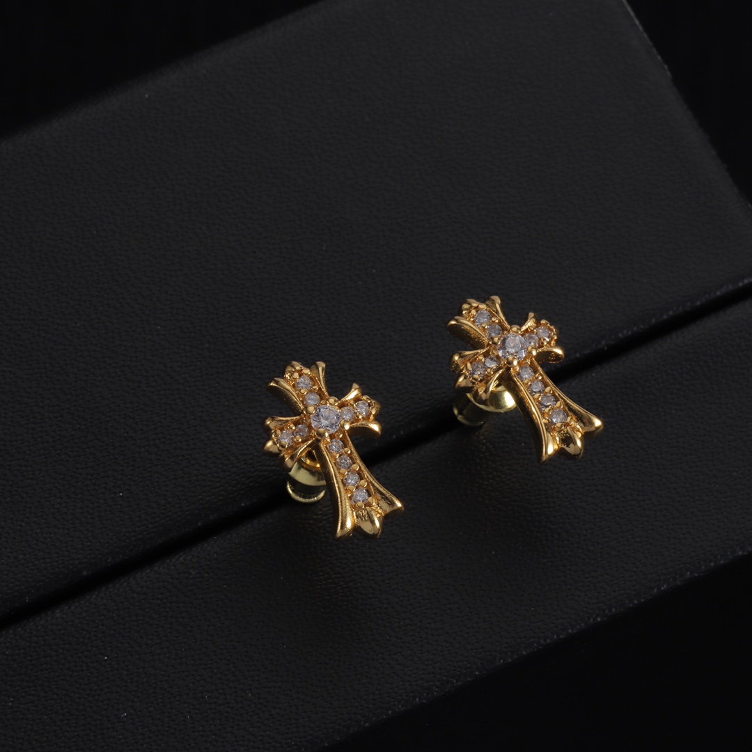 Chrome Heart Earrings - FashionPlug