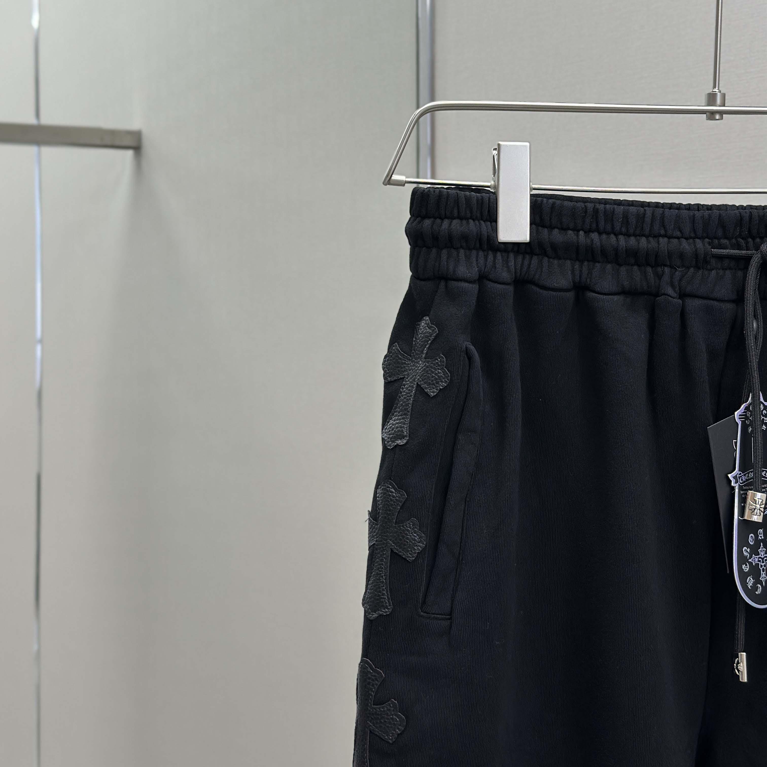 Chrome Hearts Sweatshort - FashionPlug