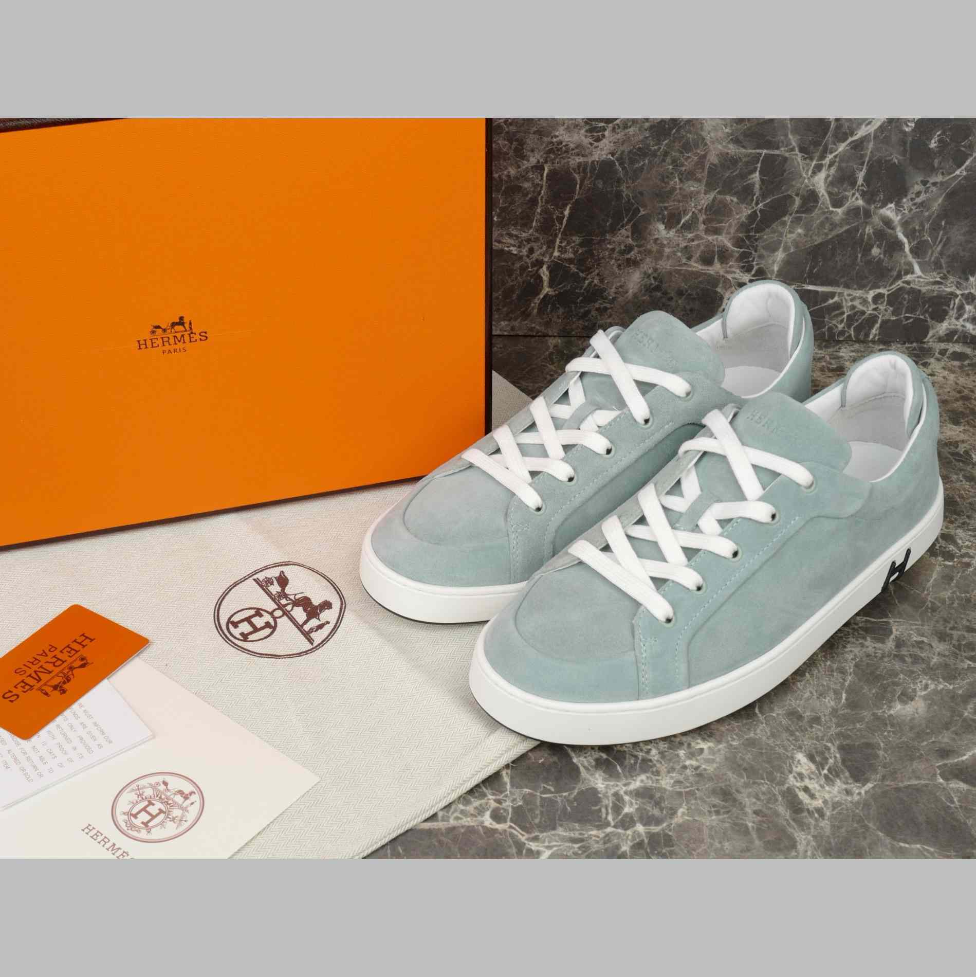 Hermes Kid Sneaker - FashionPlug