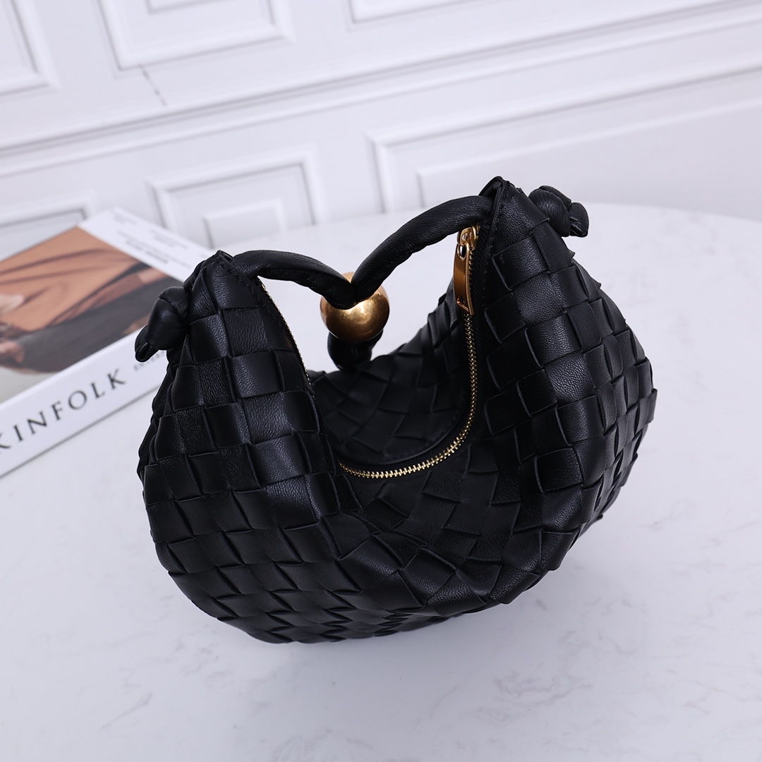 Bottega Veneta Turn Pouch （29X19X3CM） - FashionPlug