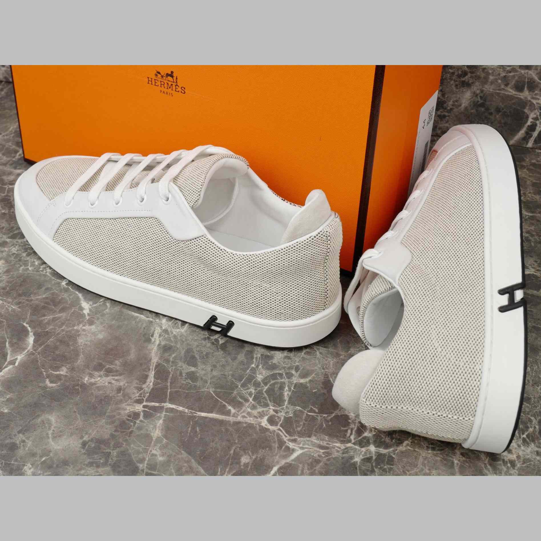 Hermes Kid Sneaker - FashionPlug