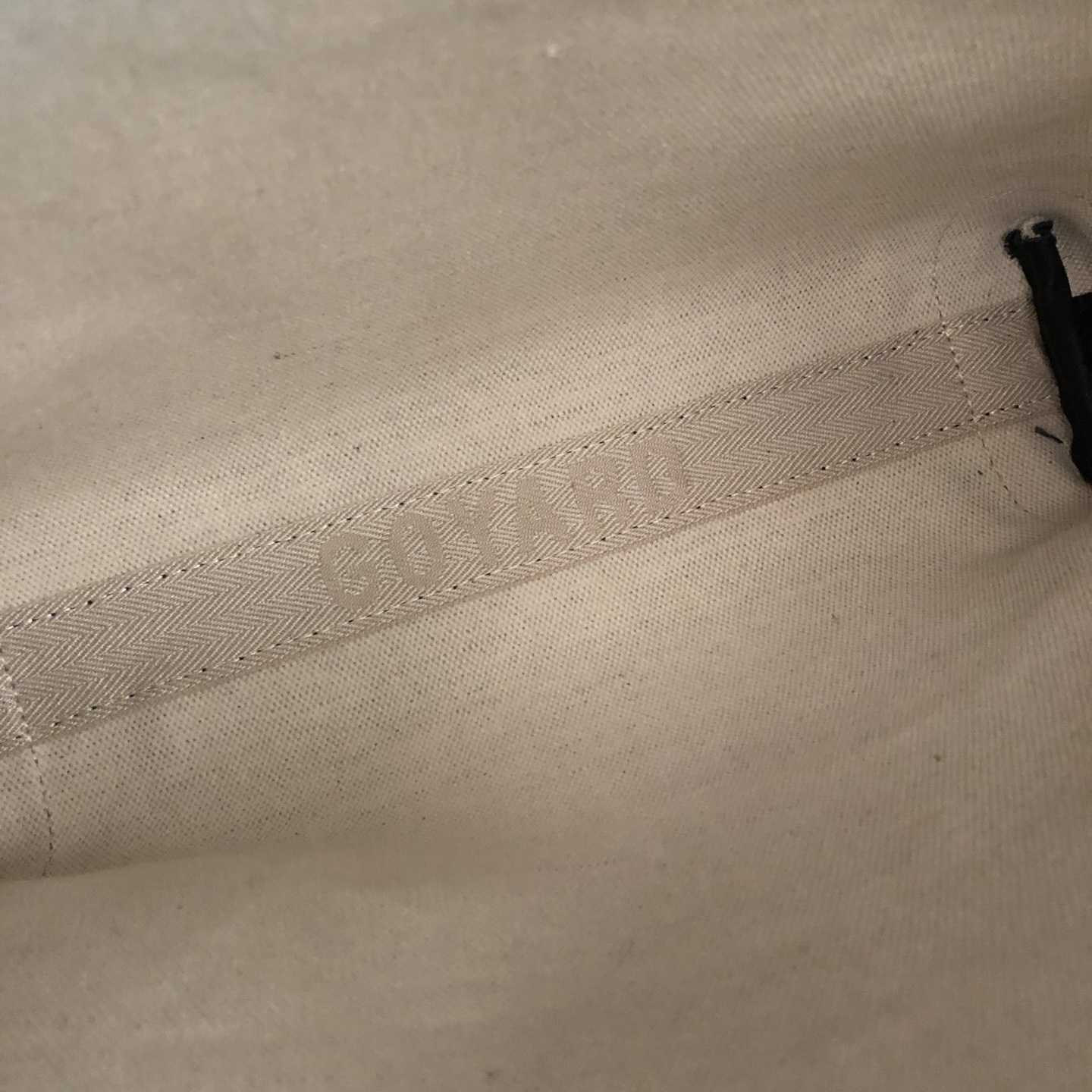 Goyard Conti Pouch - FashionPlug