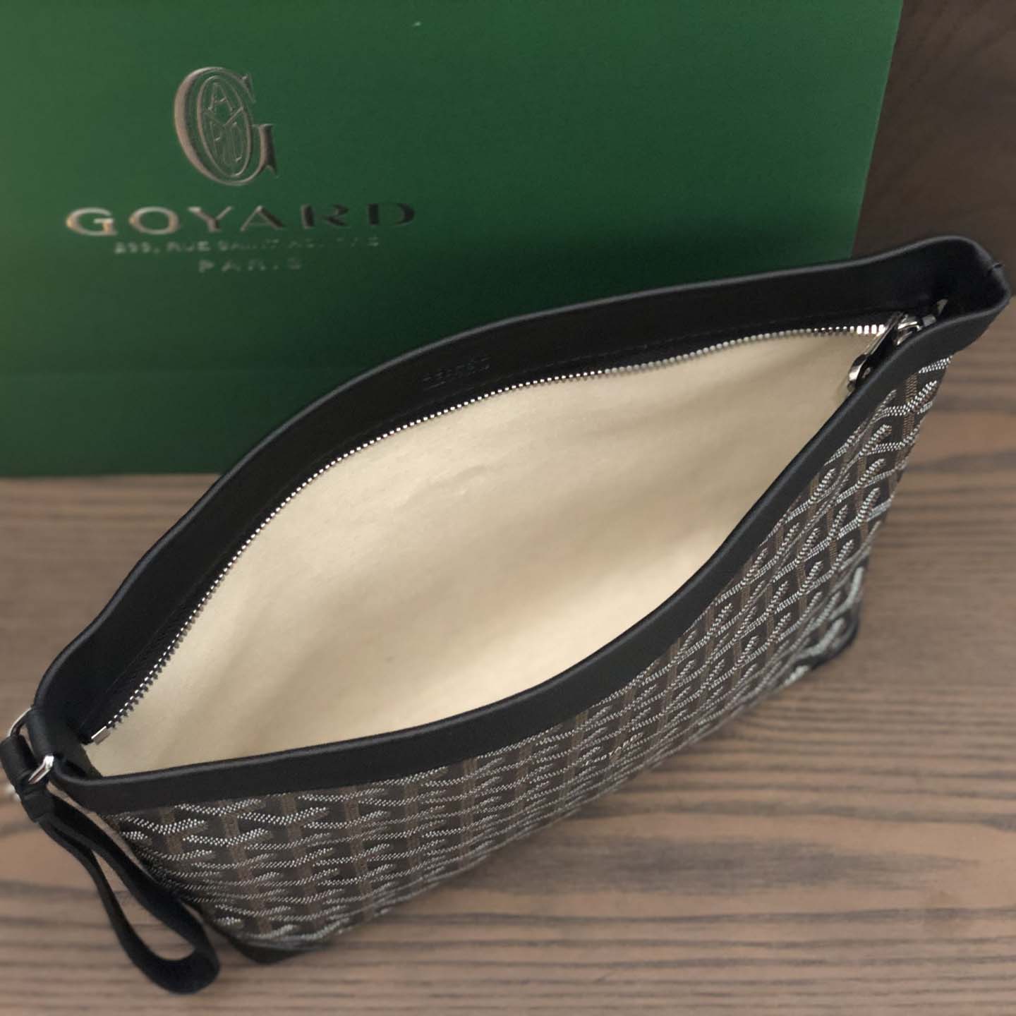 Goyard Conti Pouch - FashionPlug
