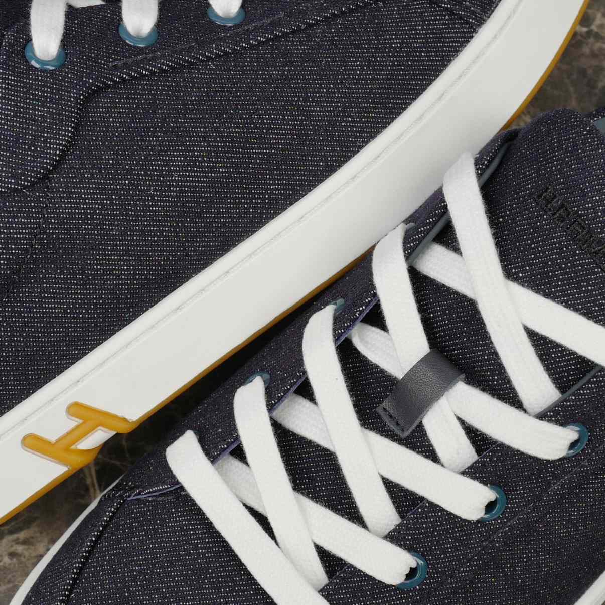 Hermes Kid Sneaker - FashionPlug