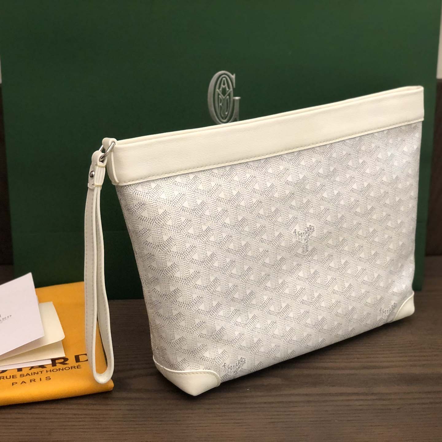 Goyard Conti Pouch - FashionPlug