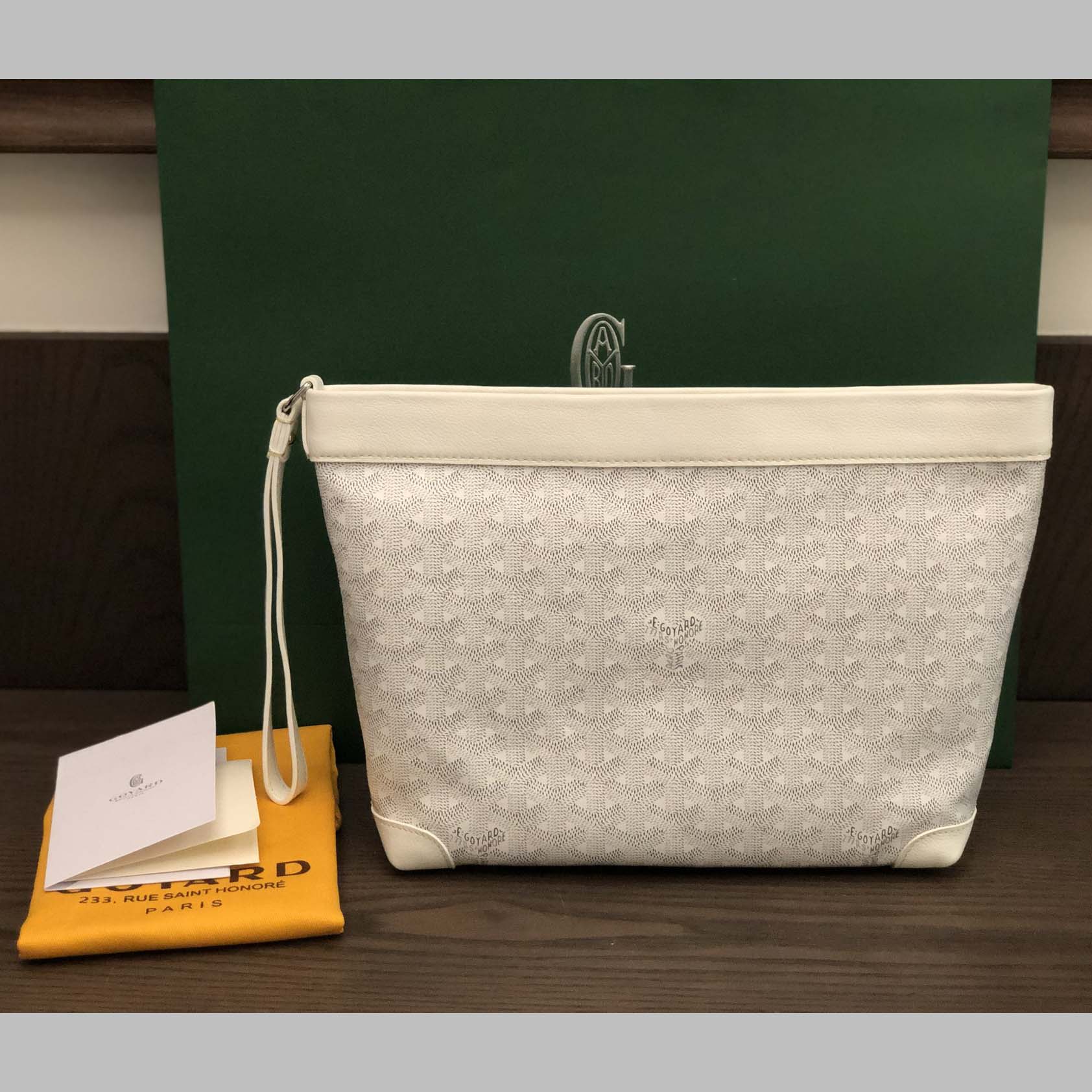 Goyard Conti Pouch - FashionPlug