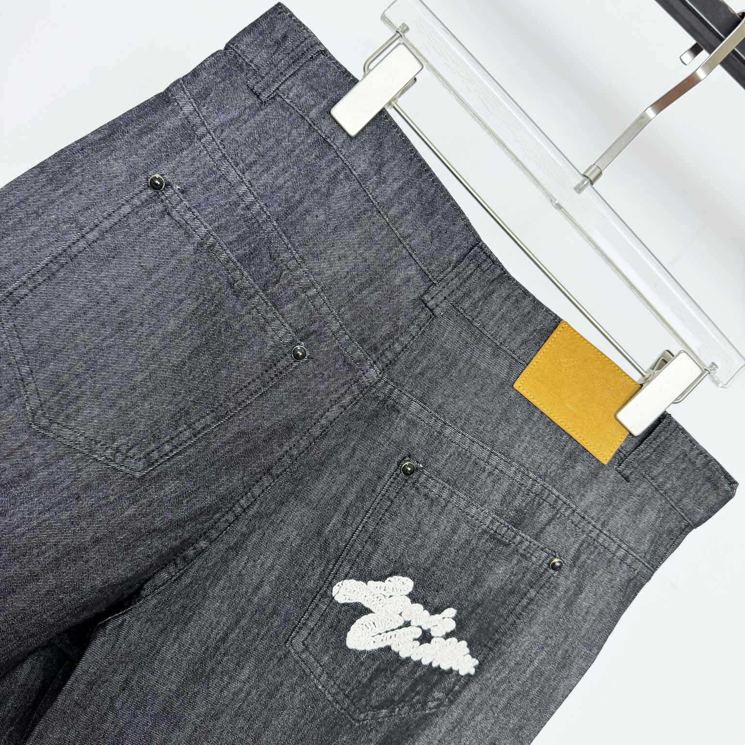 Louis Vuitton Chambray Shorts   1AHVC4 - FashionPlug