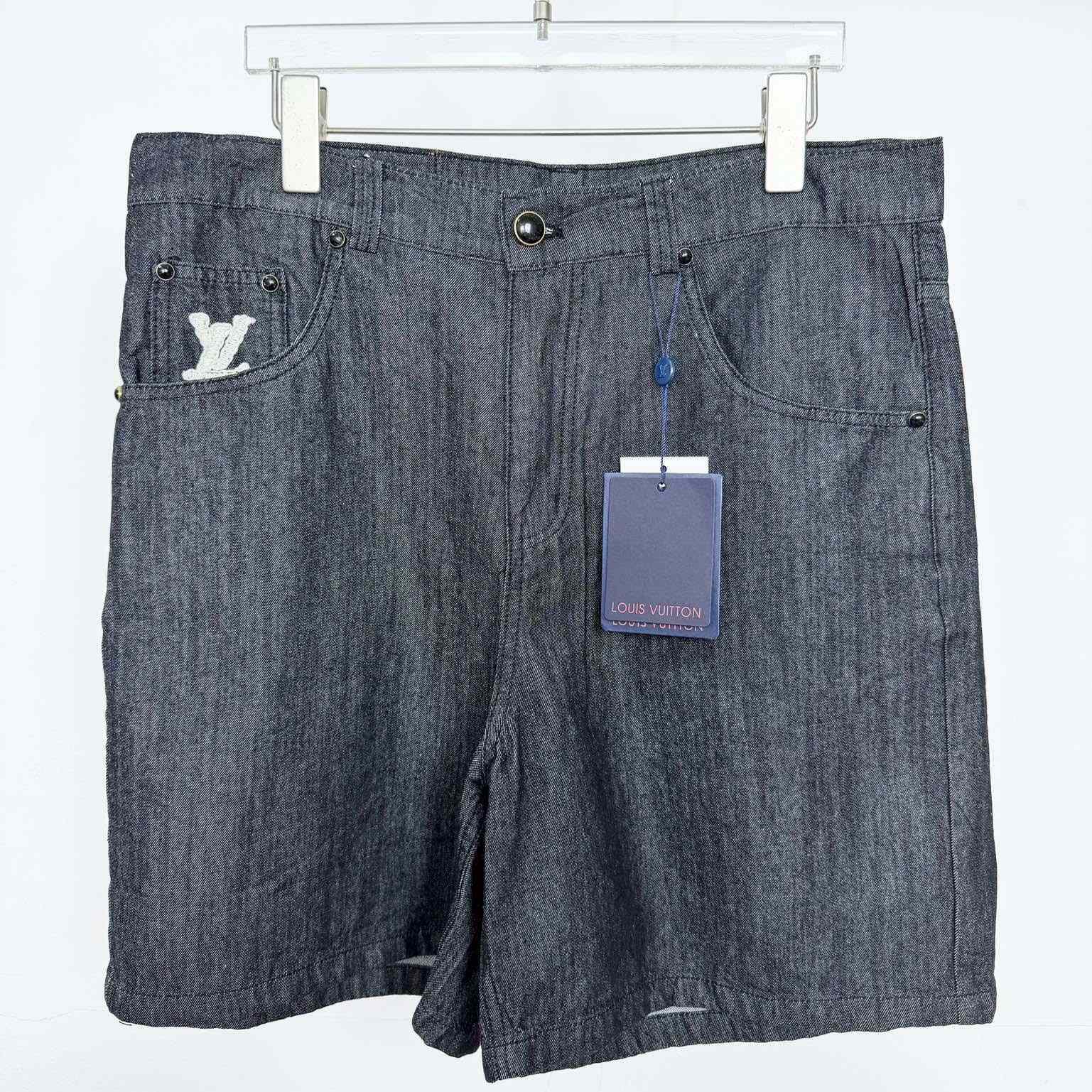 Louis Vuitton Chambray Shorts   1AHVC4 - FashionPlug