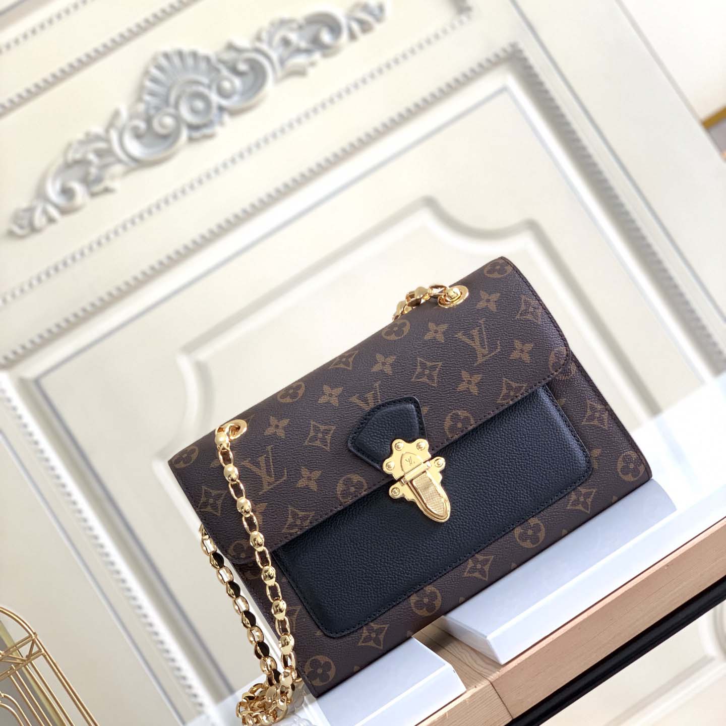 Louis Vuitton Victoire Monogram Bag  M41730 - FashionPlug