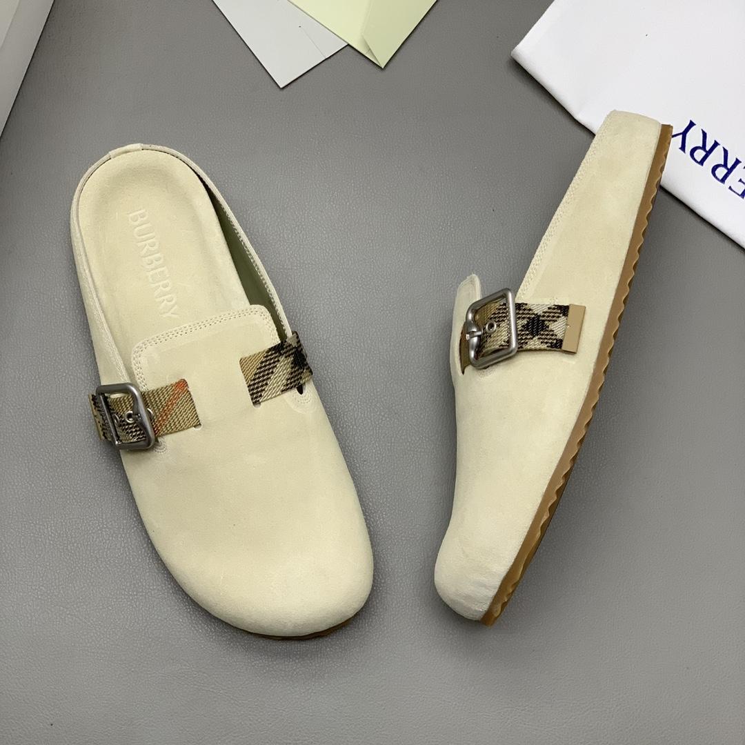 Burberry Suede Urchin Clogs - FashionPlug