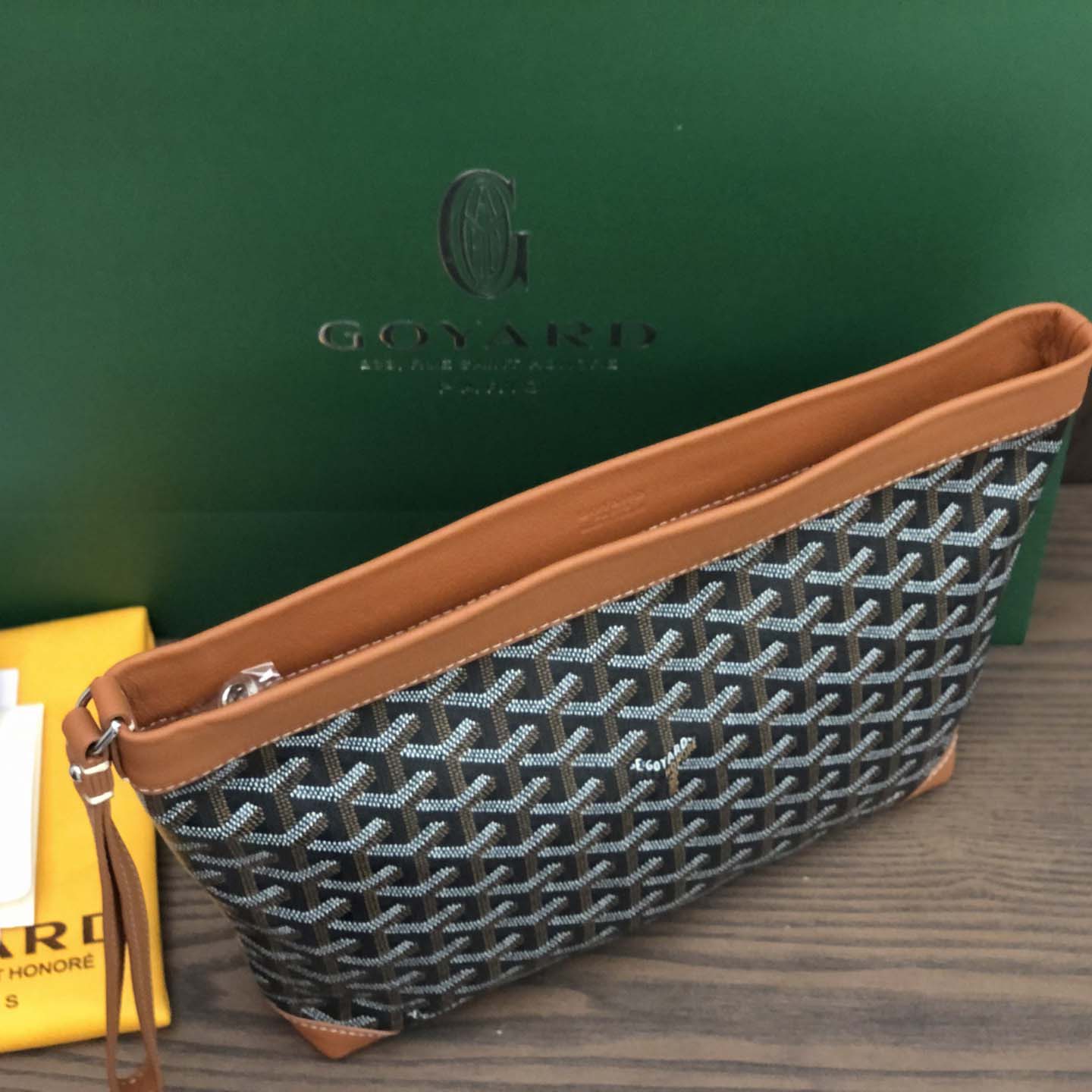 Goyard Conti Pouch - FashionPlug