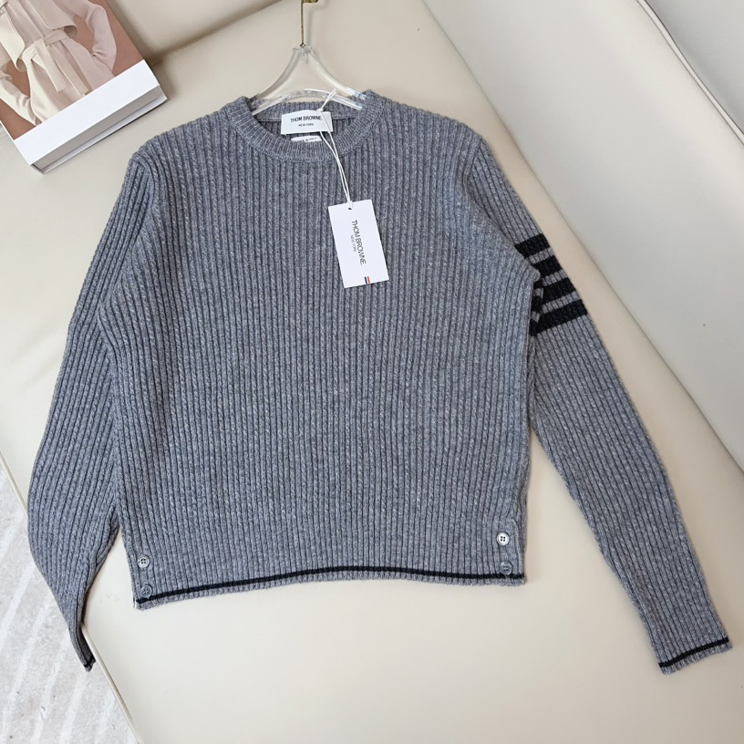 Thom Browne Knitted Sweater yf1217  (50% Off Sale) - FashionPlug