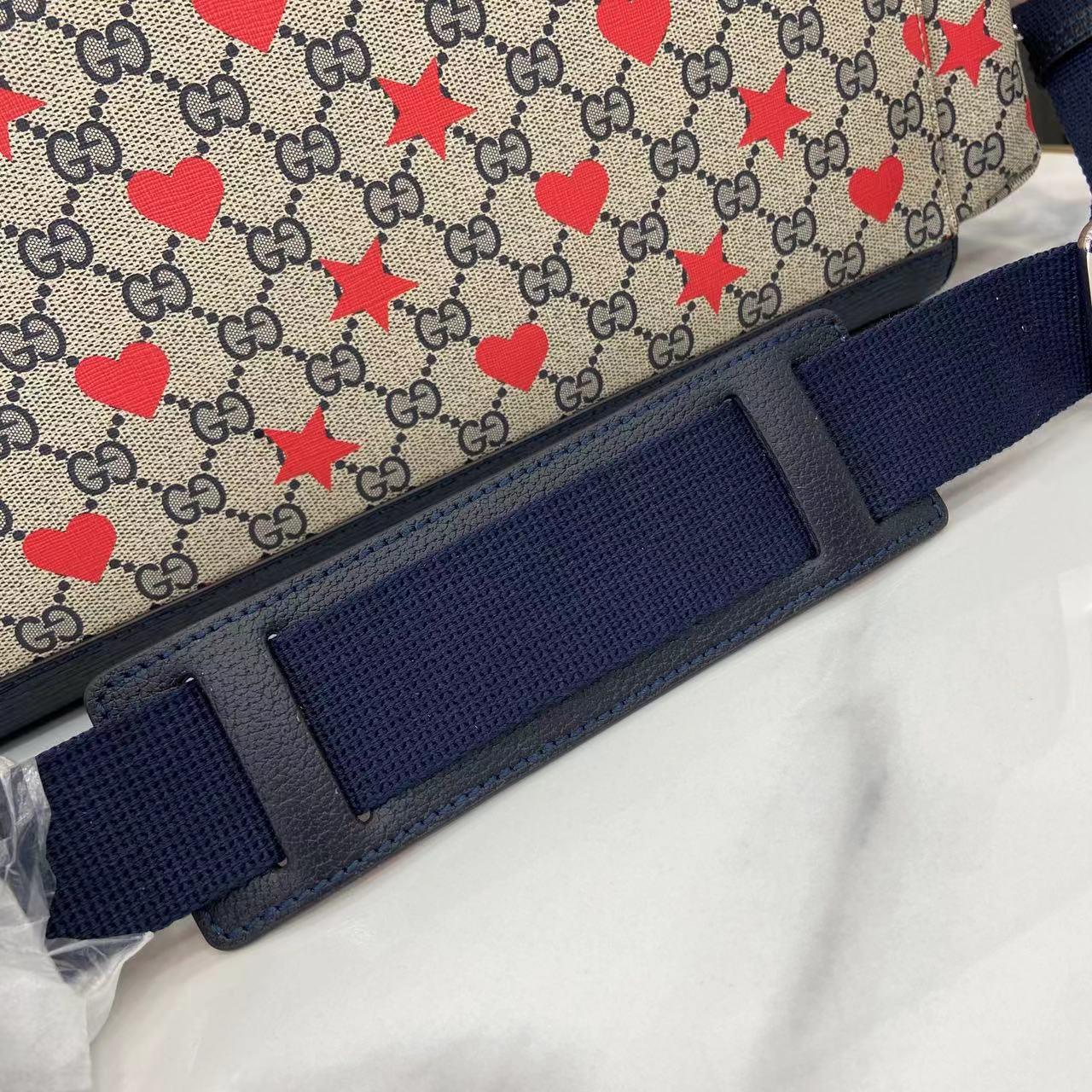 Gucci Large Changing Bag - FashionPlug