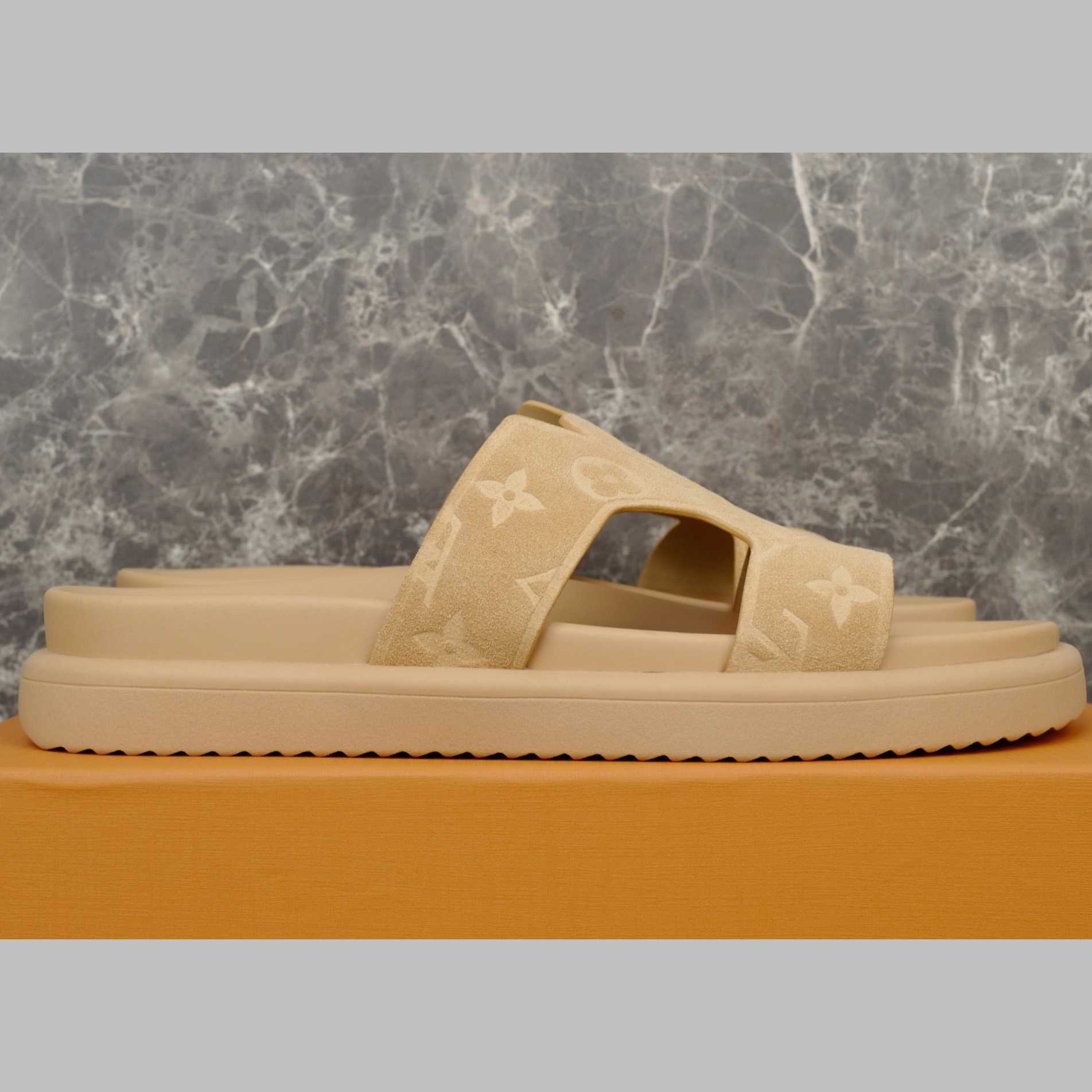 Louis Vuitton LV Oasis Mule   1AHSET - FashionPlug
