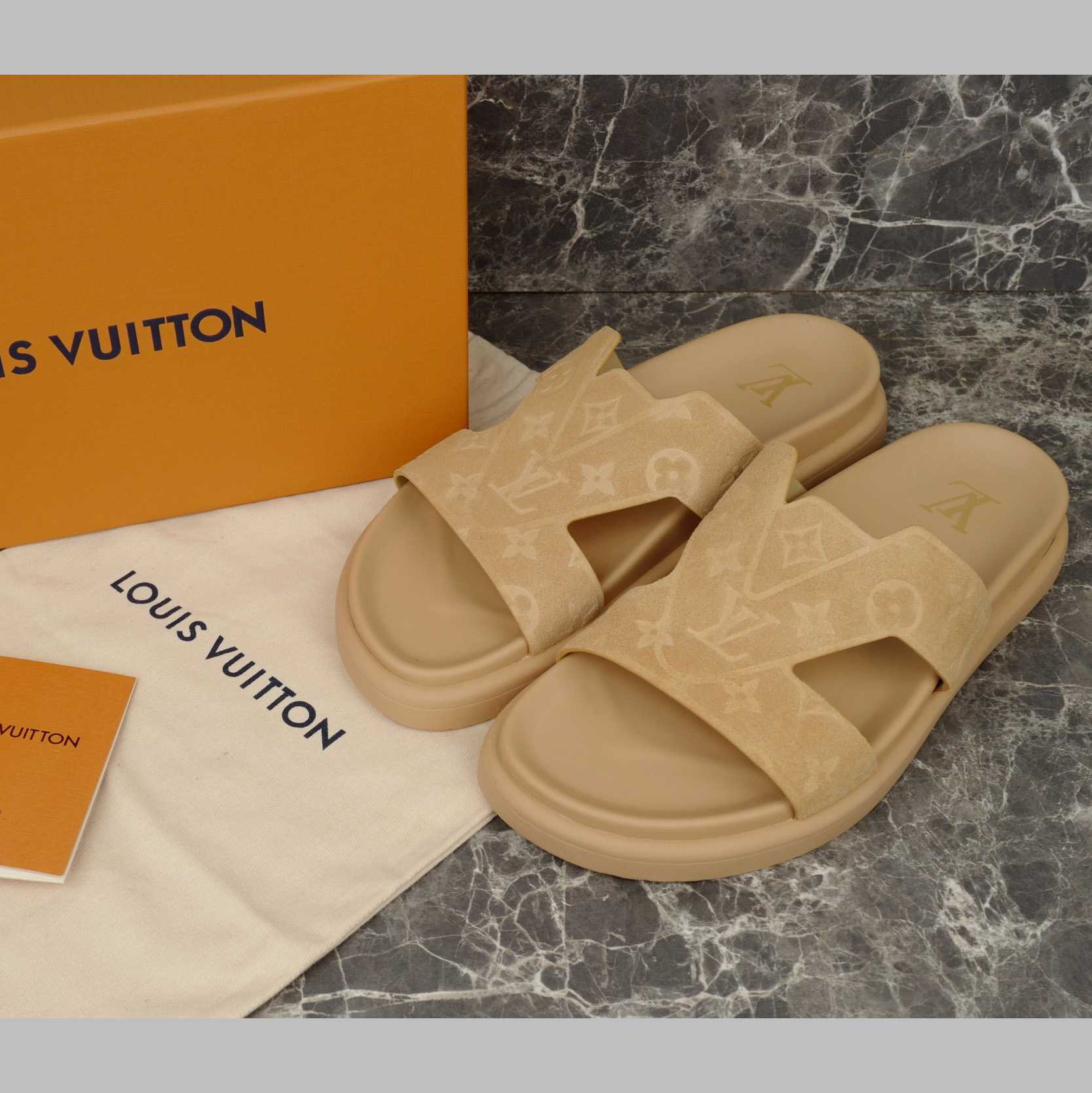 Louis Vuitton LV Oasis Mule   1AHSET - FashionPlug