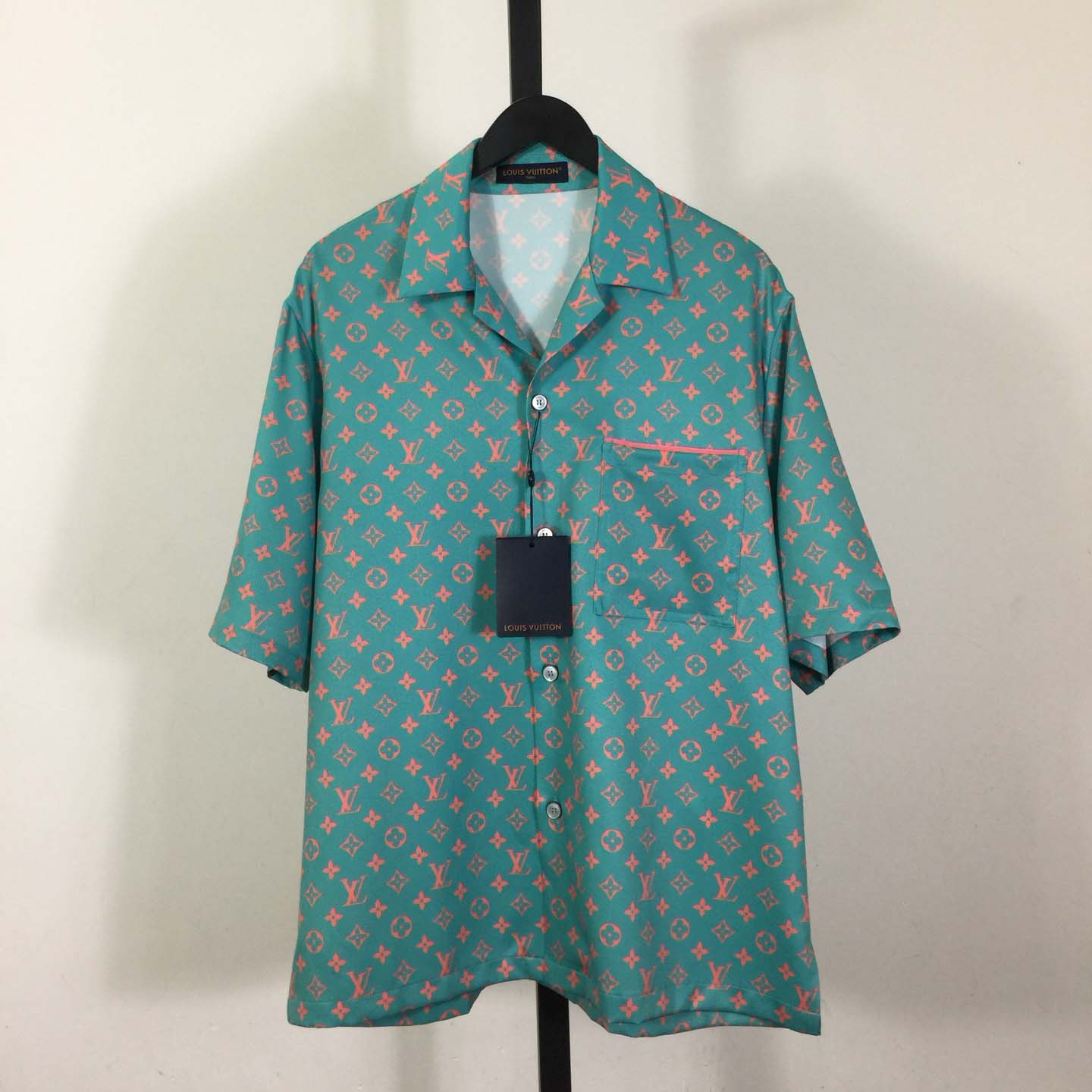 Louis Vuitton Monogram Short-Sleeved Silk Shirt   1AHVU7 - FashionPlug