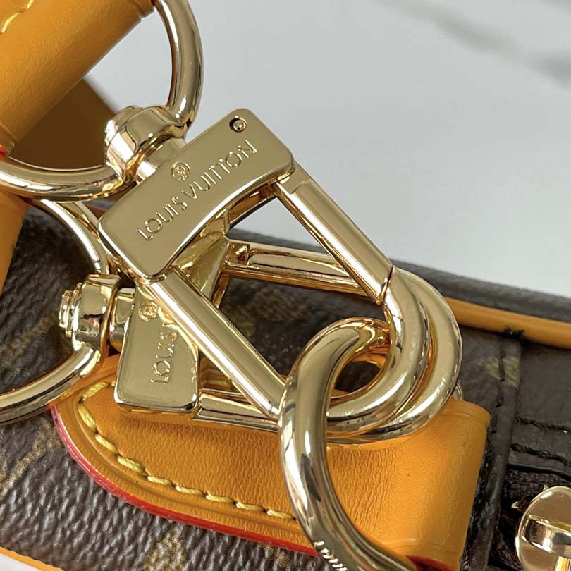 Louis Vuitton Danube   M14013 - FashionPlug