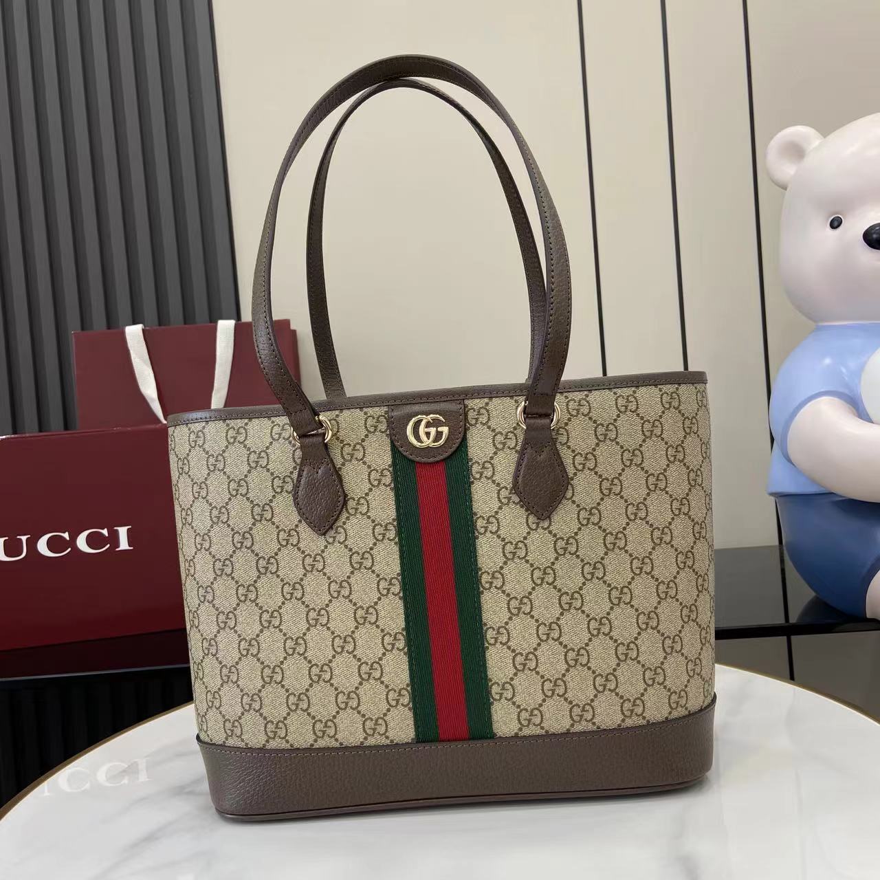 Gucci Ophidia Medium Tote Bag - FashionPlug