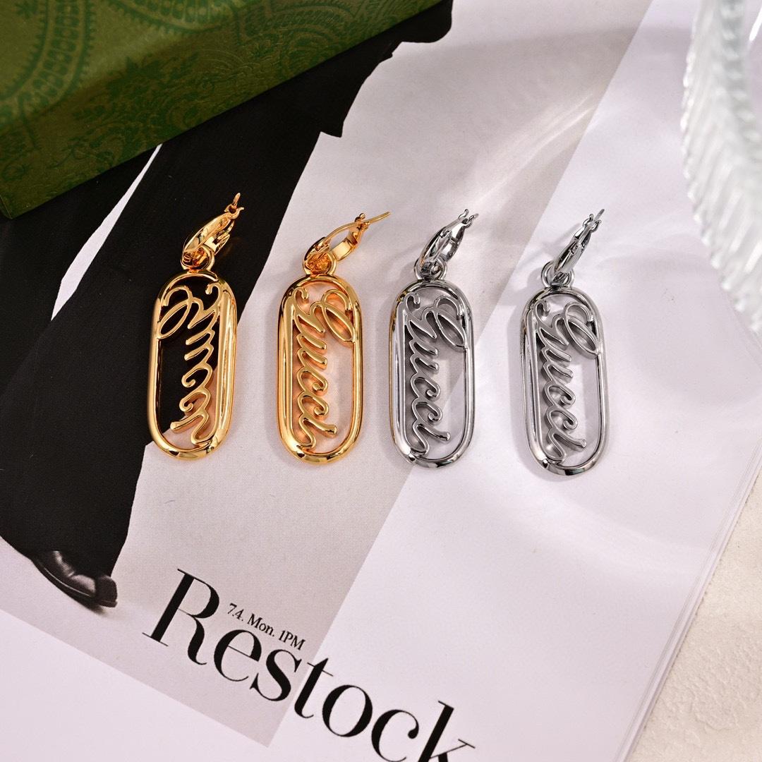 Gucci Script Logo Drop Earrings - FashionPlug