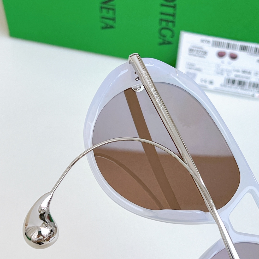 Bottega Veneta Drop Aviator Sunglasses  BV1273S - FashionPlug