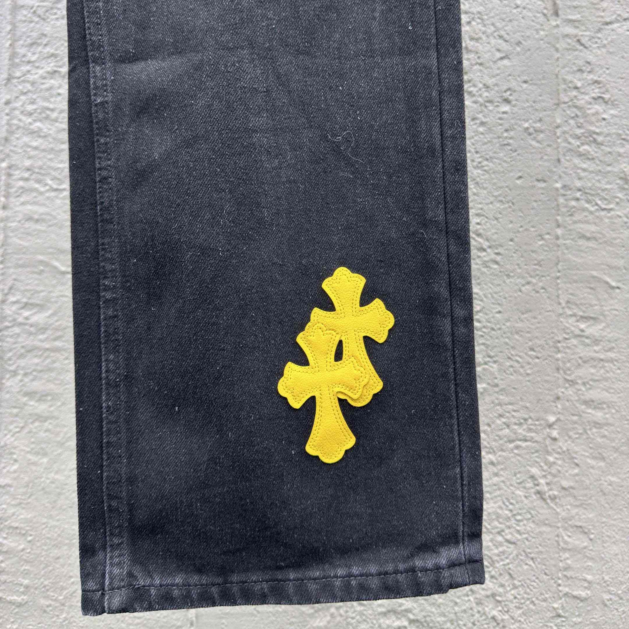 Chrome Hearts Jeans - FashionPlug