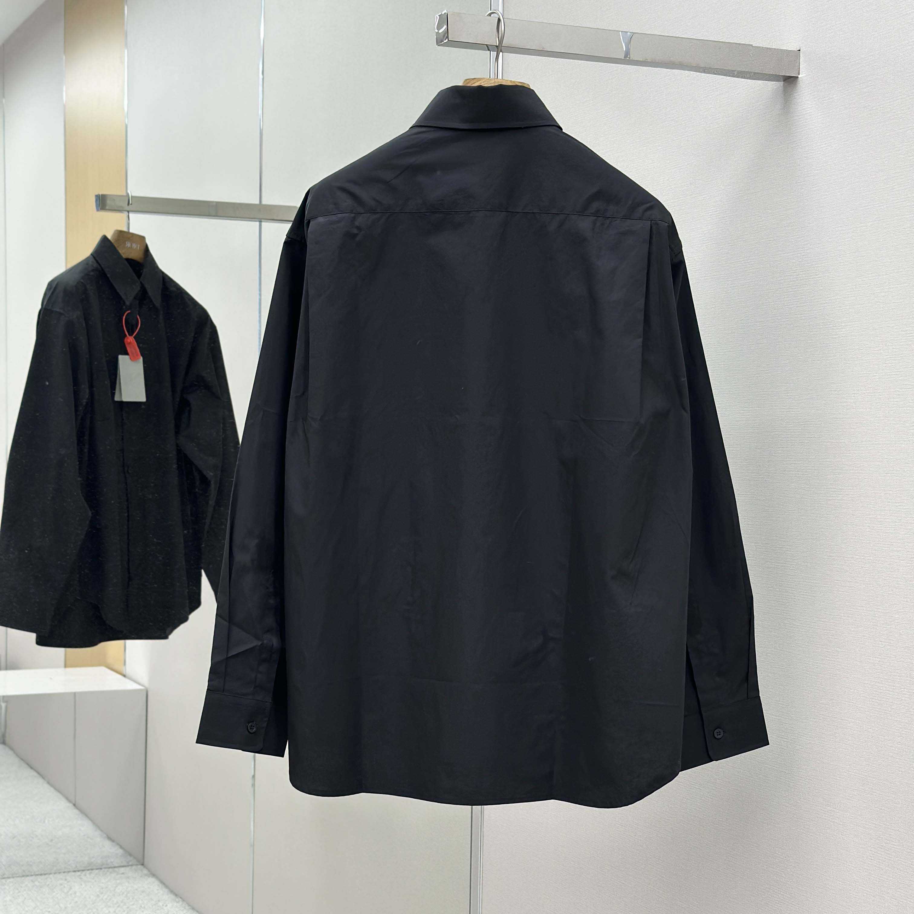 Balenciaga Large Fit Shirt In Black Cotton Poplin - FashionPlug