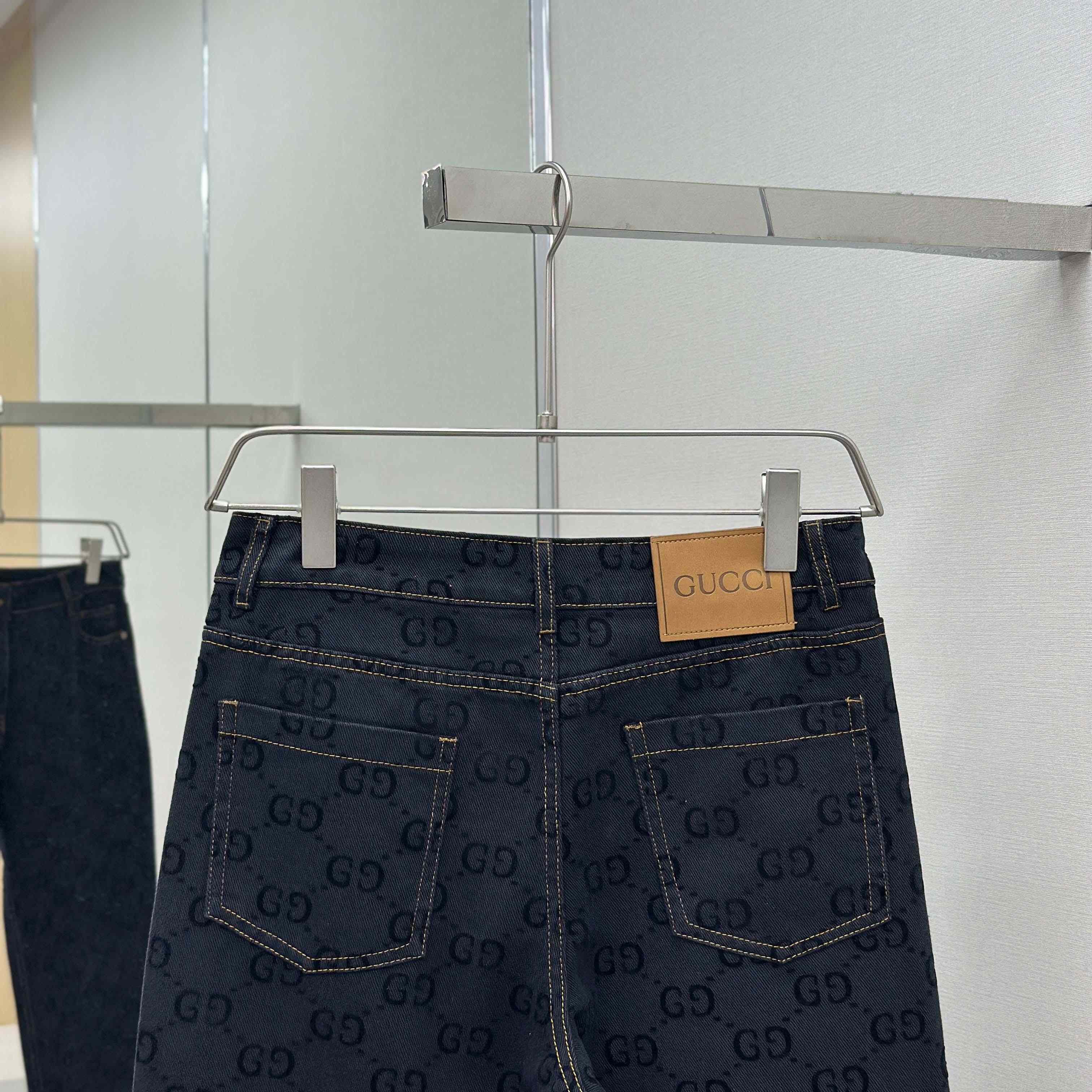 Gucci GG Jeans - FashionPlug