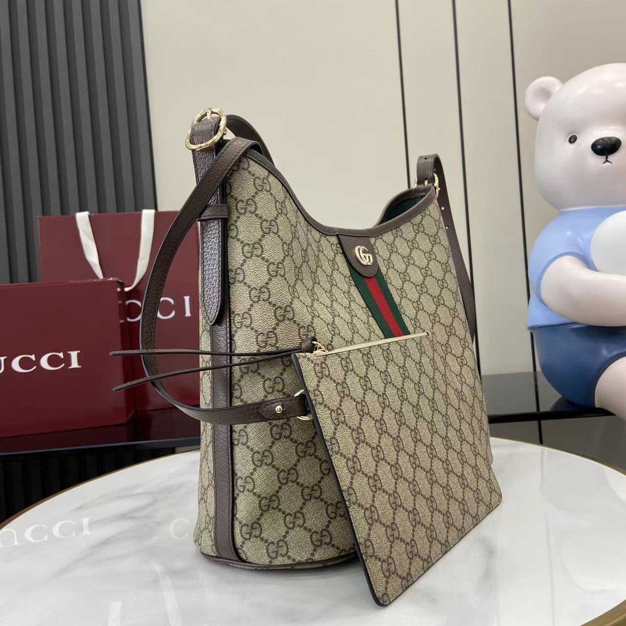 Gucci Ophidia Large Soulder Bag - FashionPlug