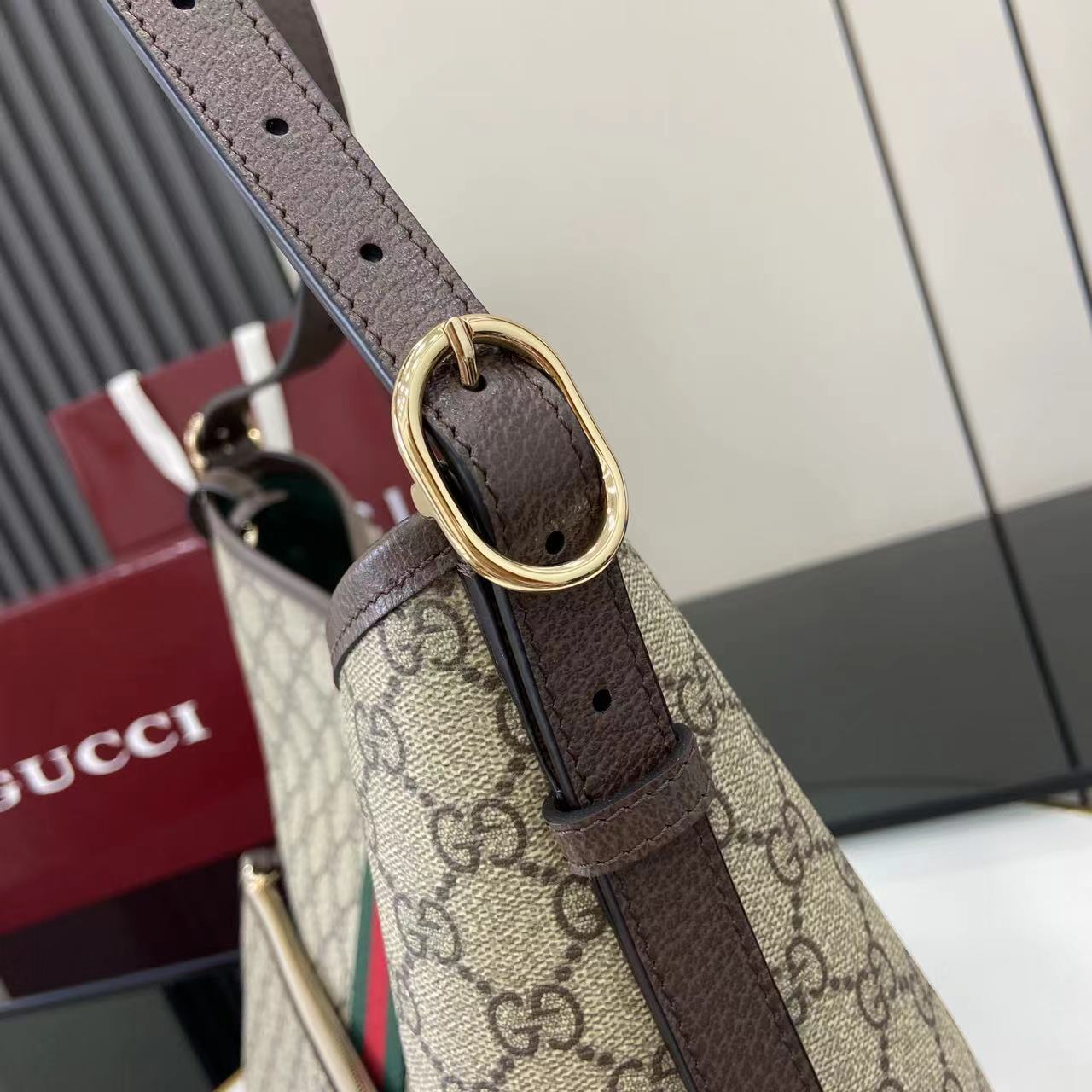 Gucci Ophidia Large Soulder Bag - FashionPlug