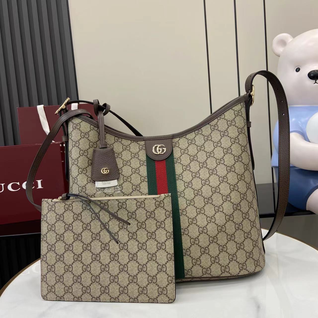 Gucci Ophidia Large Soulder Bag - FashionPlug