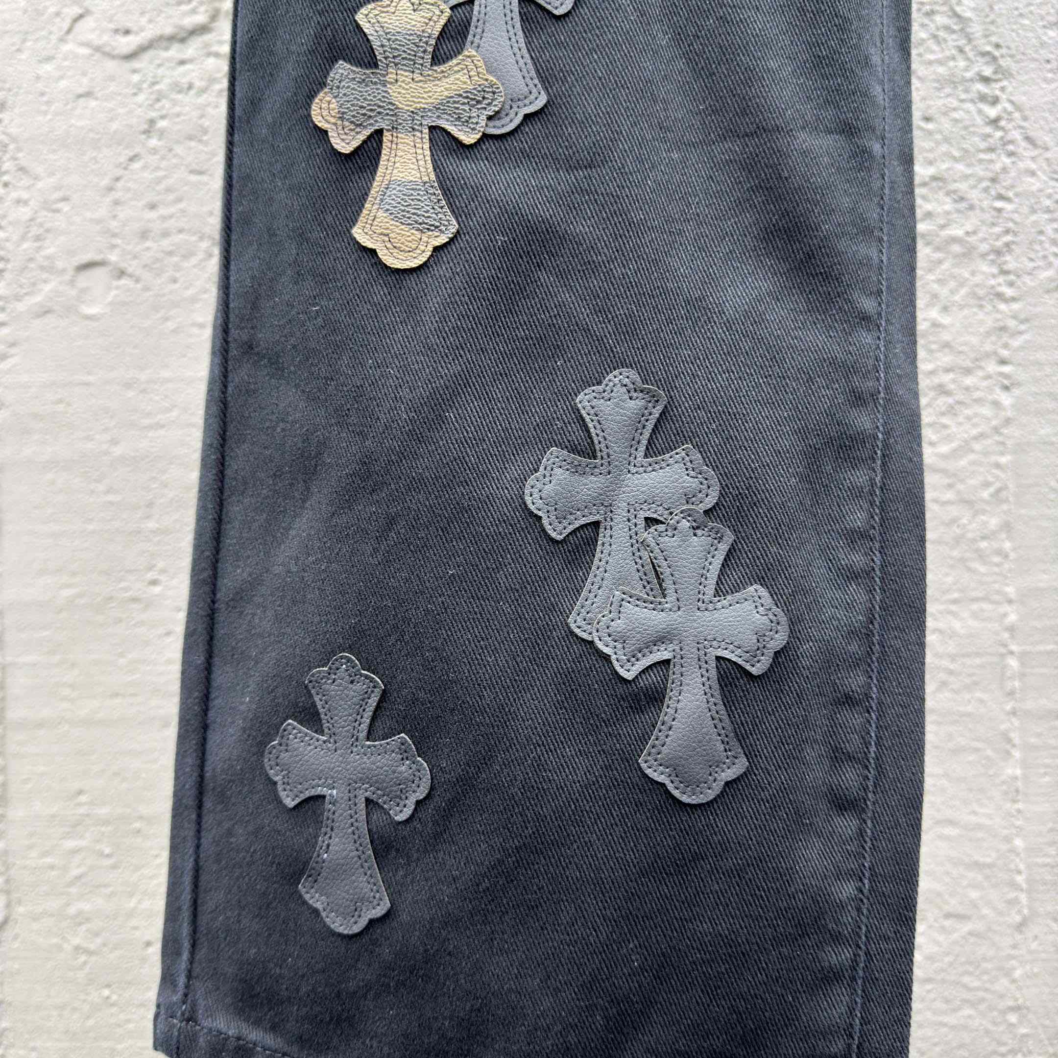 Chrome Hearts Jeans - FashionPlug