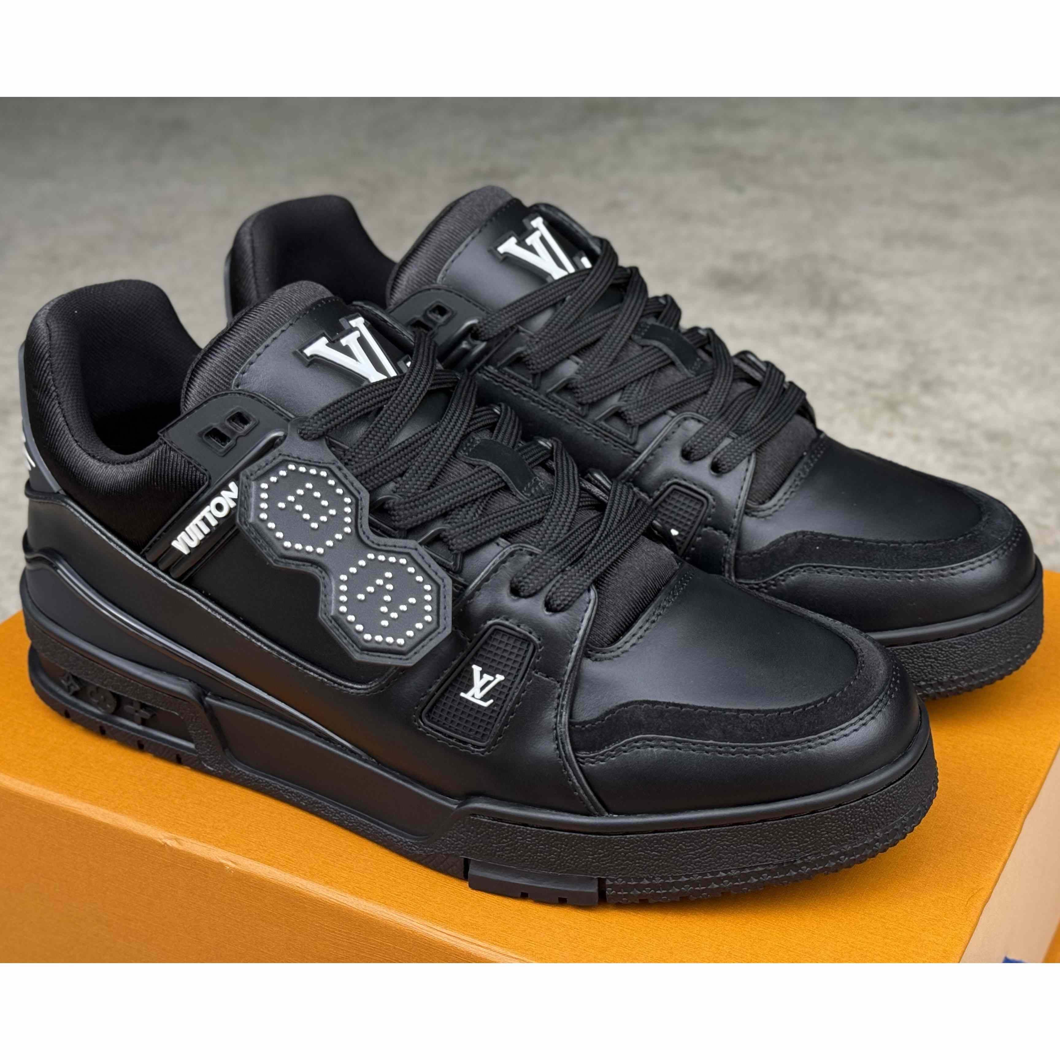 Louis Vuitton LV Trainer Sneaker   1AIKRX - FashionPlug