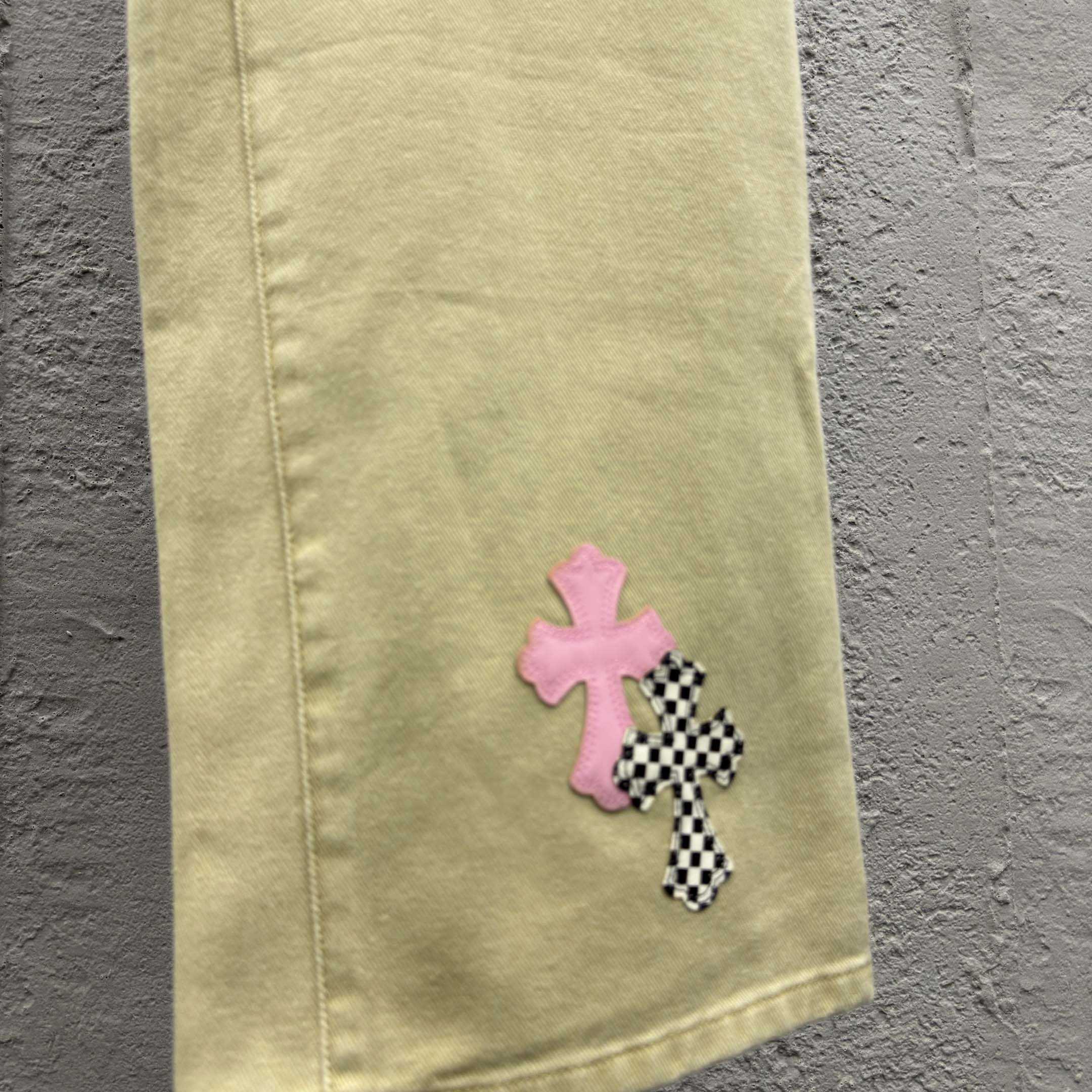 Chrome Hearts Jeans - FashionPlug
