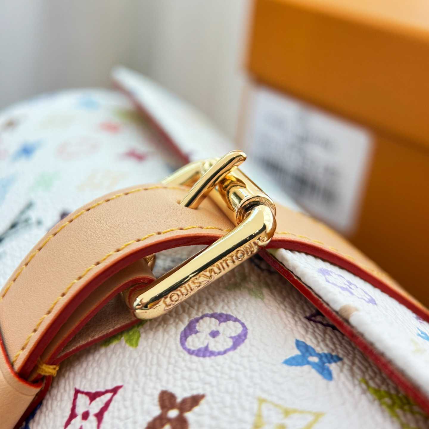 Louis Vuitton 3 Watch Case    - FashionPlug