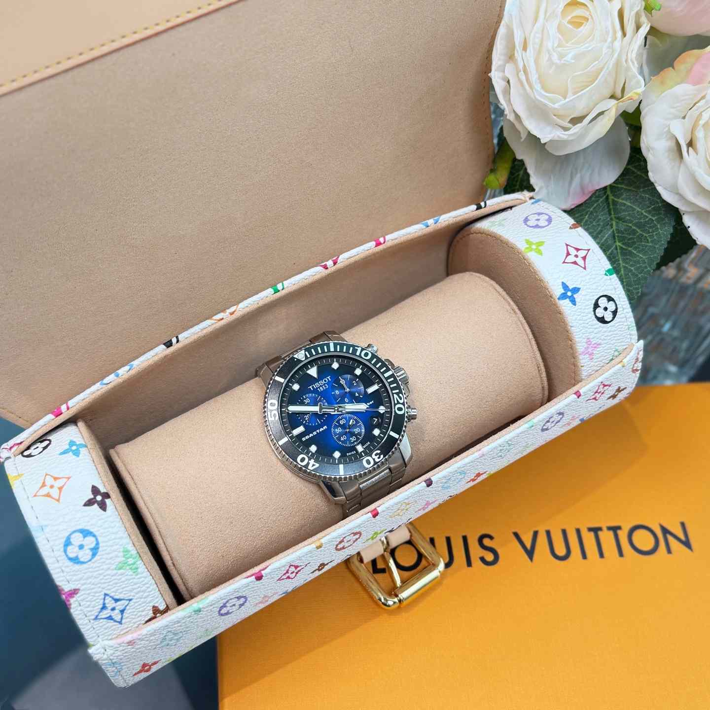 Louis Vuitton 3 Watch Case    - FashionPlug