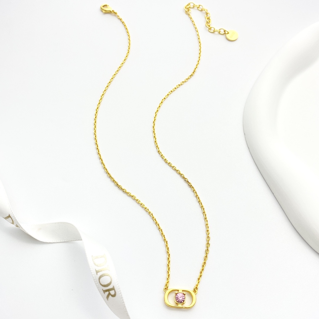 Dior Necklace - FashionPlug