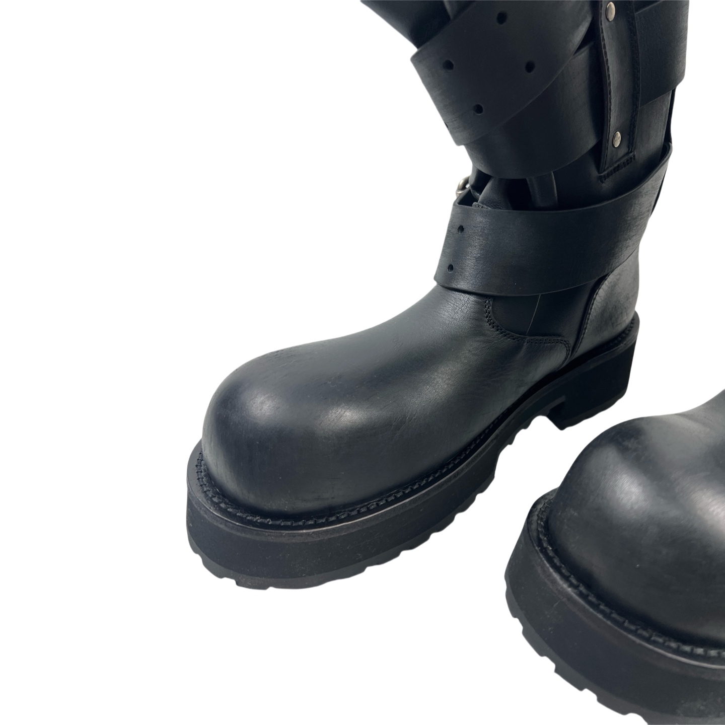 Balenciaga Venom High Boot In Black Calfskin - FashionPlug