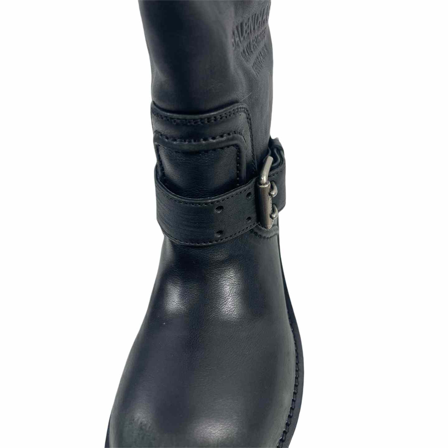 Balenciaga Venom Boots - FashionPlug