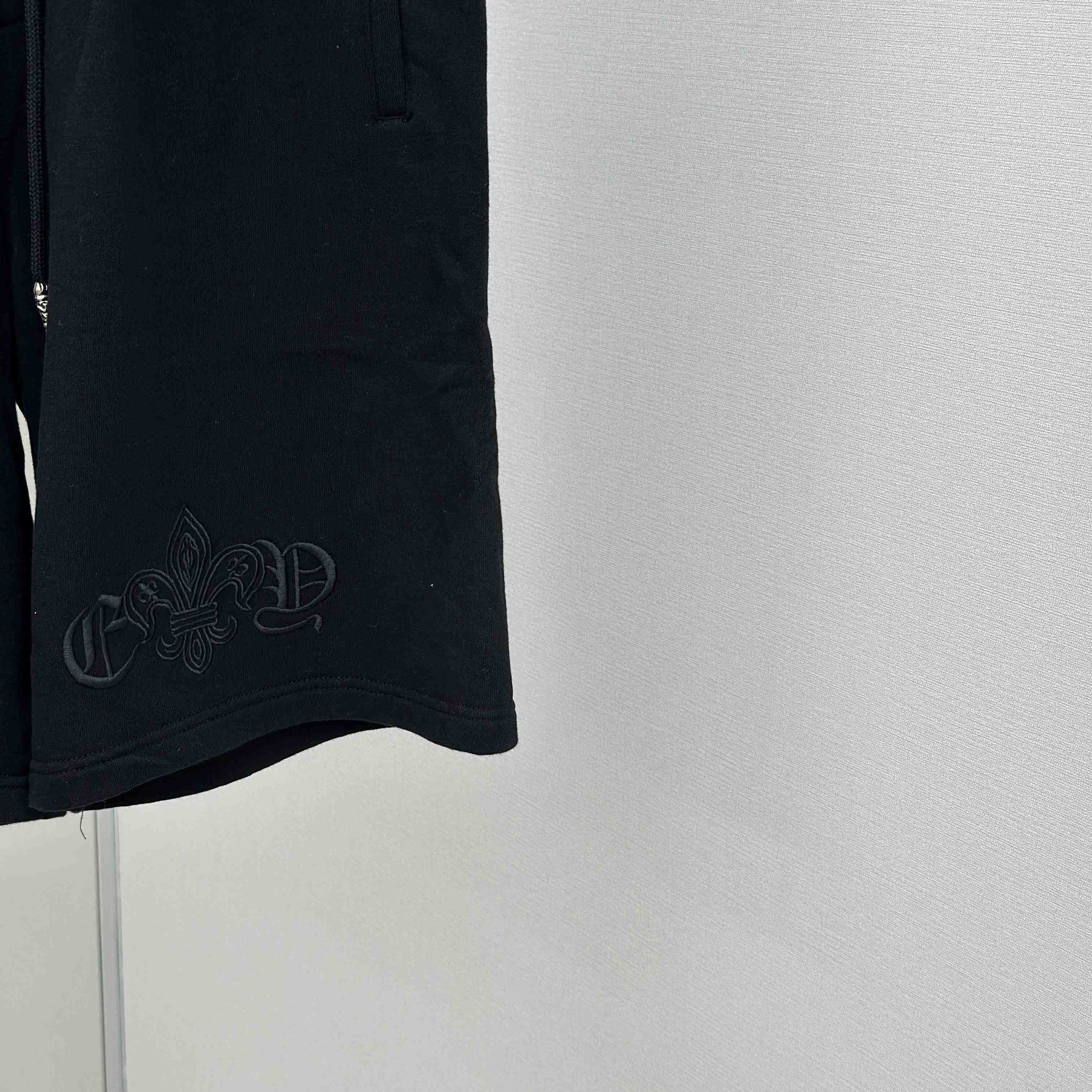 Chrome Hearts Sweatshort - FashionPlug