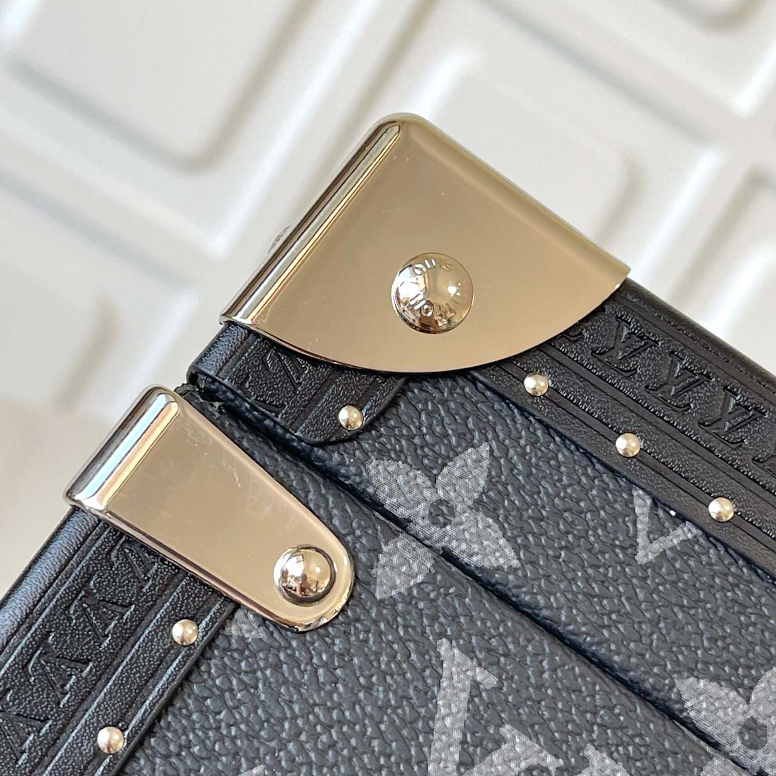 Louis Vuitton Coffret 8 Montres   - FashionPlug